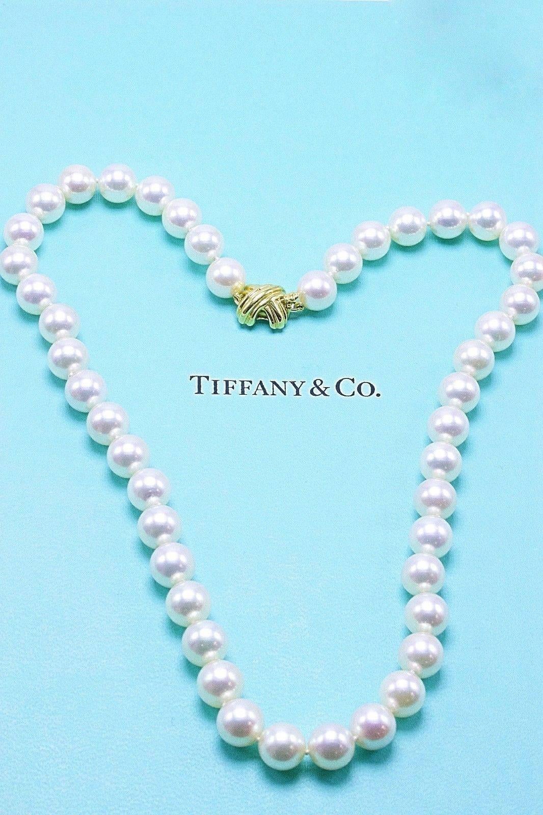Tiffany & Co. Akoya Zuchtperlen-Halskette 18 Karat Gelbgold Signatur X im Angebot 3