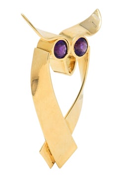 Tiffany & Co. Amethyst 14 Karat Yellow Gold Owl Brooch