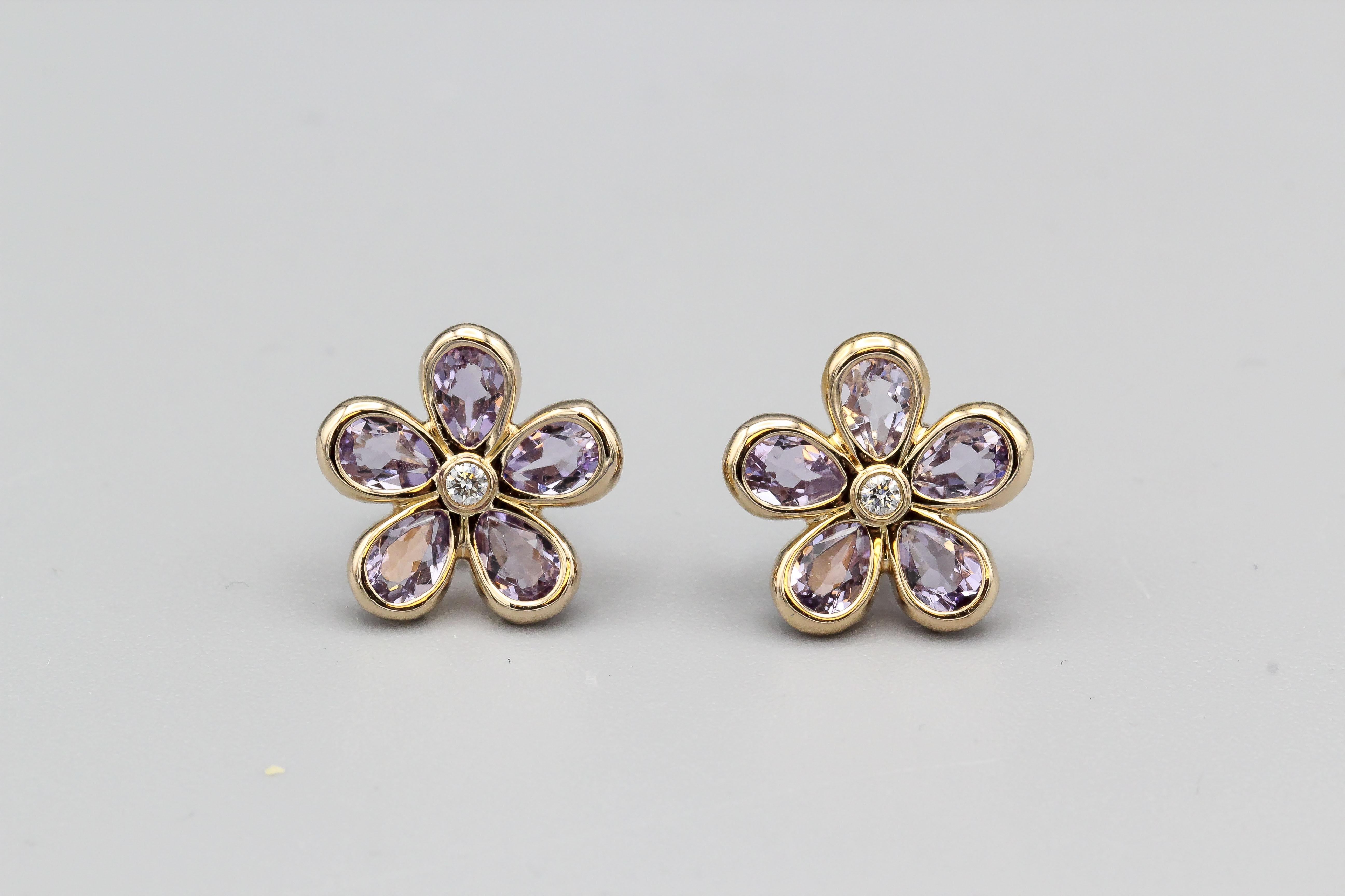 Embrace the captivating beauty of nature with these exquisite Tiffany & Co. Amethyst and Diamond Garden Flower 18k Rose Gold Stud Earrings. Meticulously crafted, these earrings are a testament to Tiffany & Co.'s legacy of creating exceptional