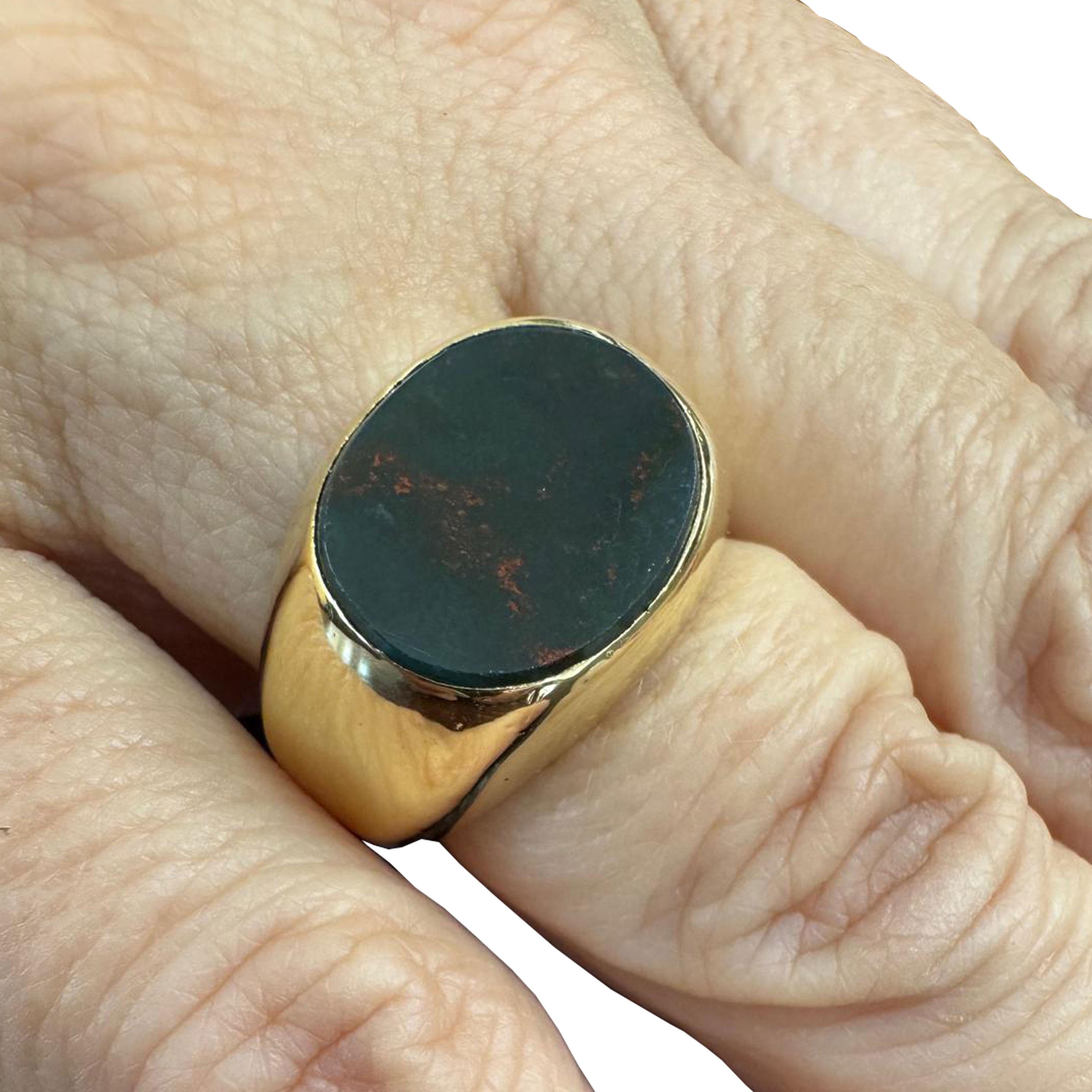 Anello con pietra di sangue di Tiffany & Co. e Schlumberger in vendita 3