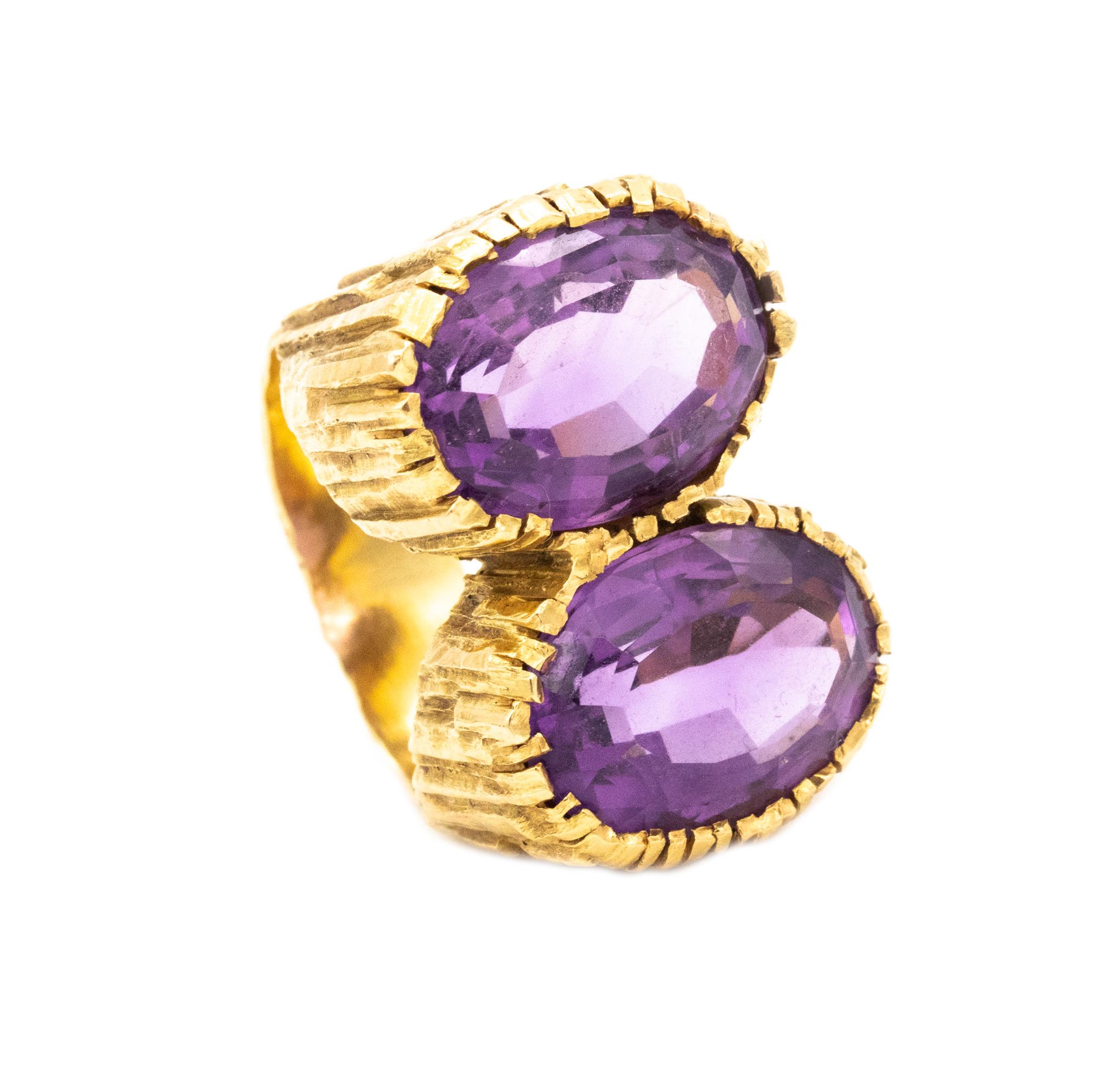 Oval Cut Tiffany Co. Andrew Grima 1972 London Cocktail Ring 18Kt with 16.45 Cts Amethyst For Sale