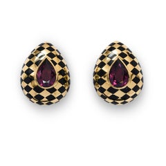 Tiffany & Co. Angela Cummings 12.5ct Tourmaline Black Jade 18K Gold Clip Earring