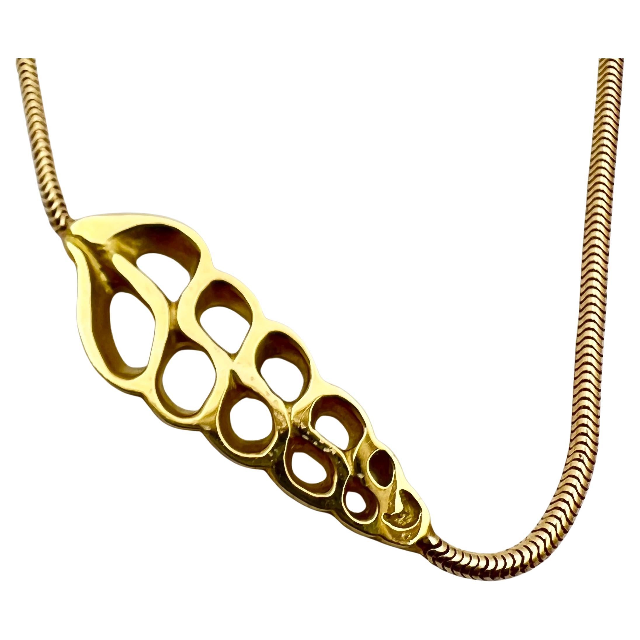 Femenino o masculino Tiffany & Co. Angela Cummings Collar largo de concha de 18 quilates Años 70 en venta