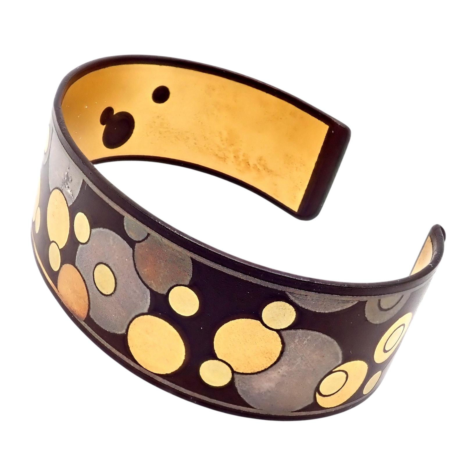 Tiffany & Co. Angela Cummings Black Lacquer Iron and Yellow Gold Cuff Bracelet im Zustand „Gut“ im Angebot in Southampton, PA