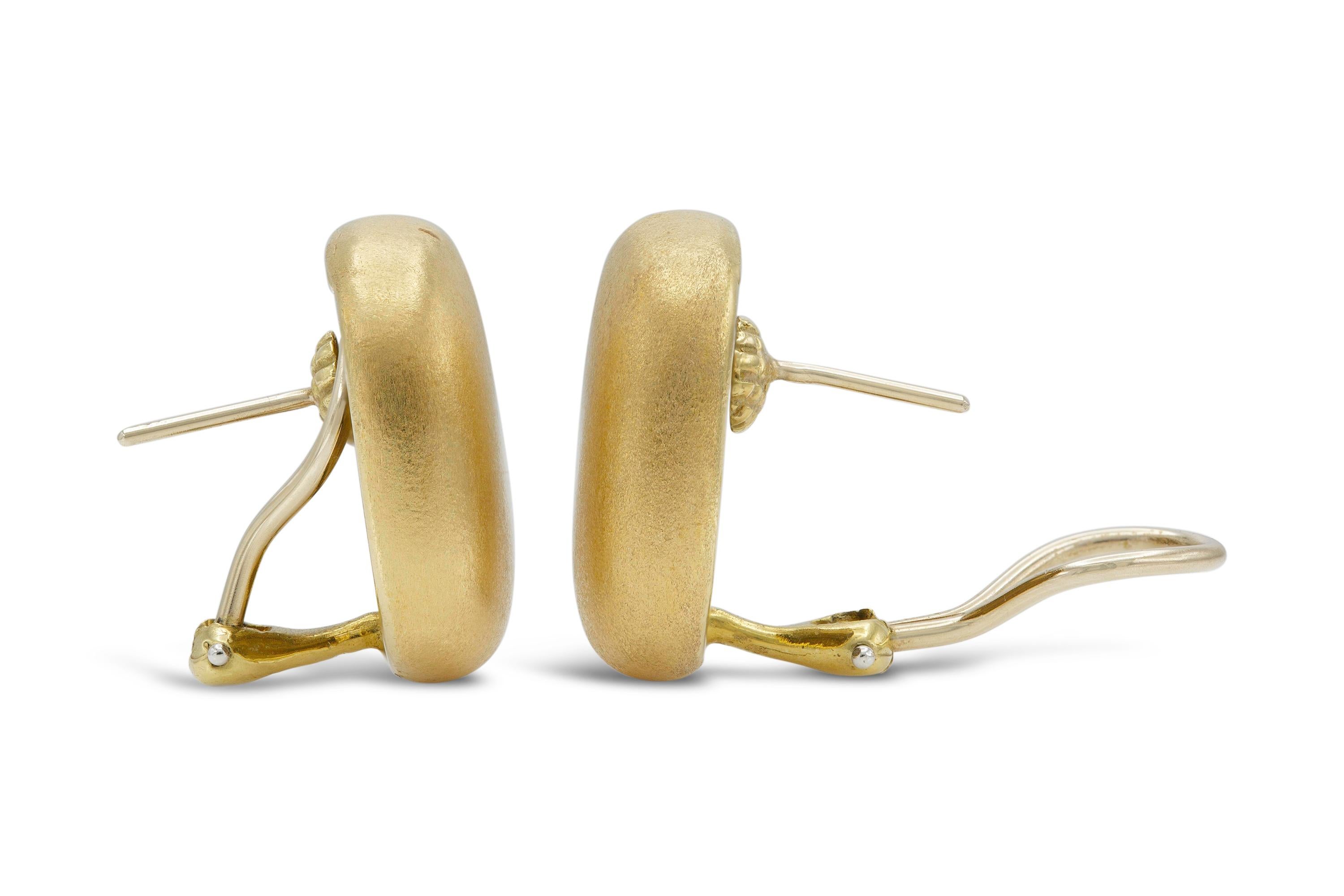 Tiffany & Co. Angela Cummings Gold Earrings In Good Condition For Sale In New York, NY