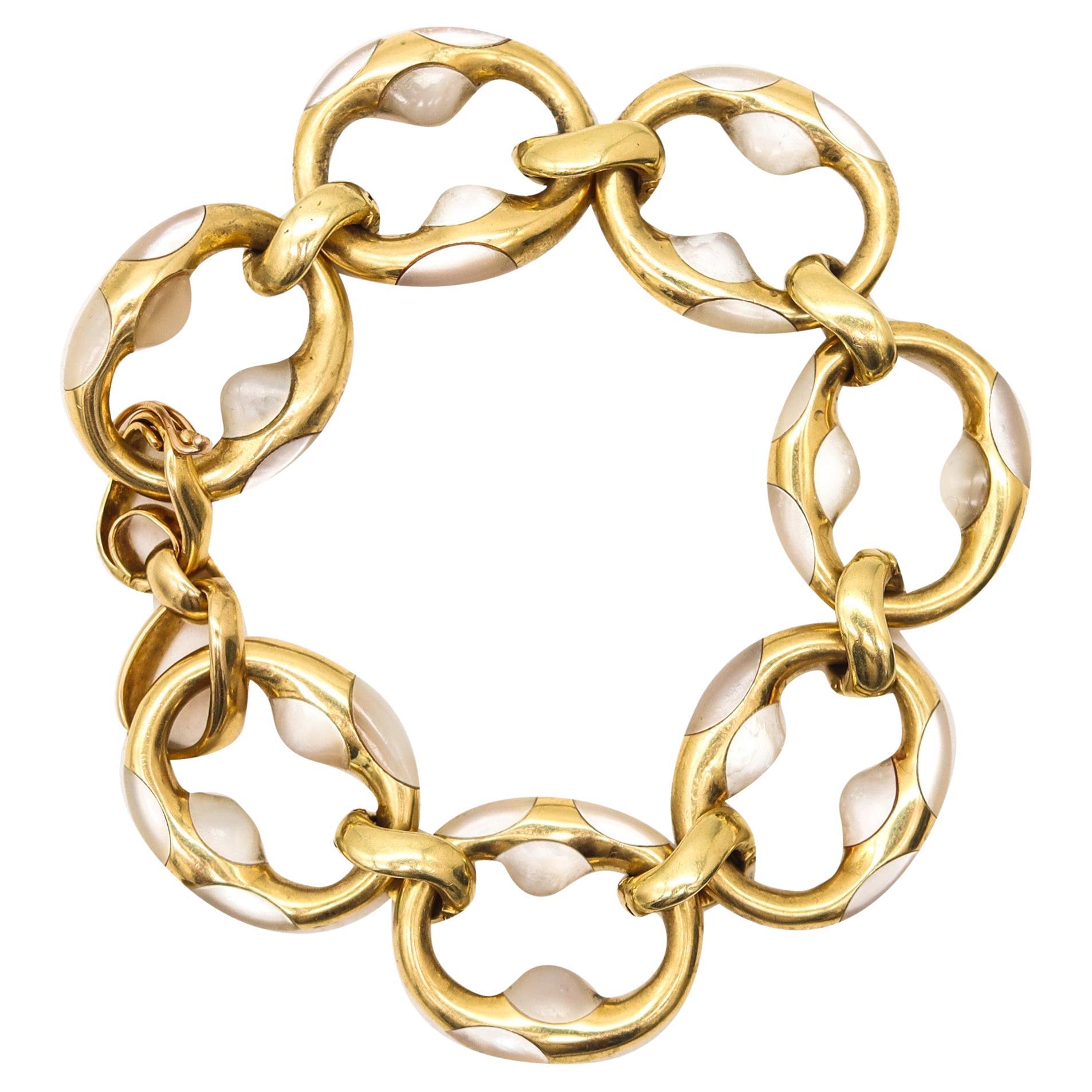 TIFFANY & CO. Angela Cummings Modernist Bracelet In 18Kt Gold With Carved Nacre