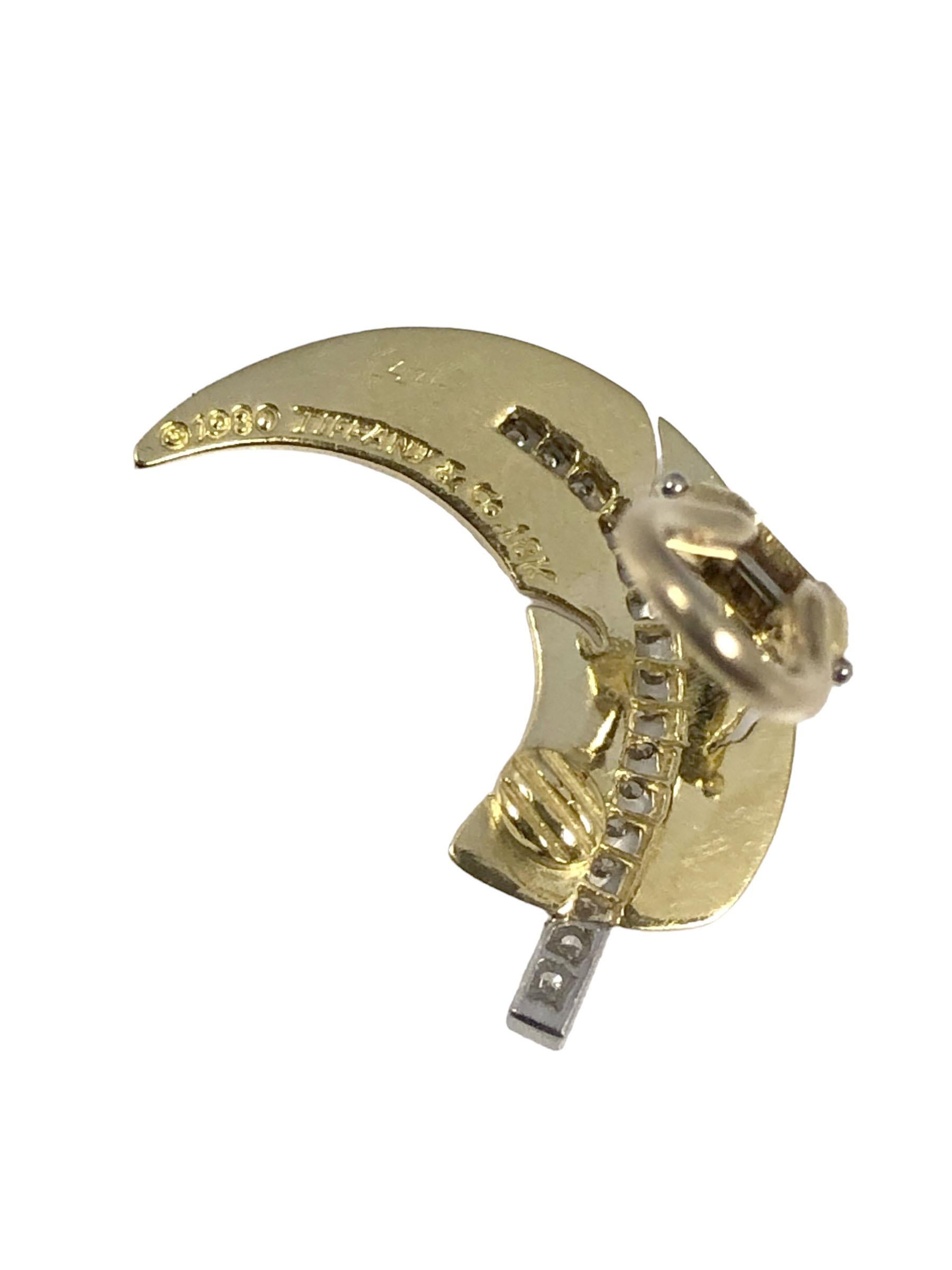 Tiffany & Co. Angela Cummings Vintage 18k Platinum and Diamond Leaf Earrings In Excellent Condition In Chicago, IL