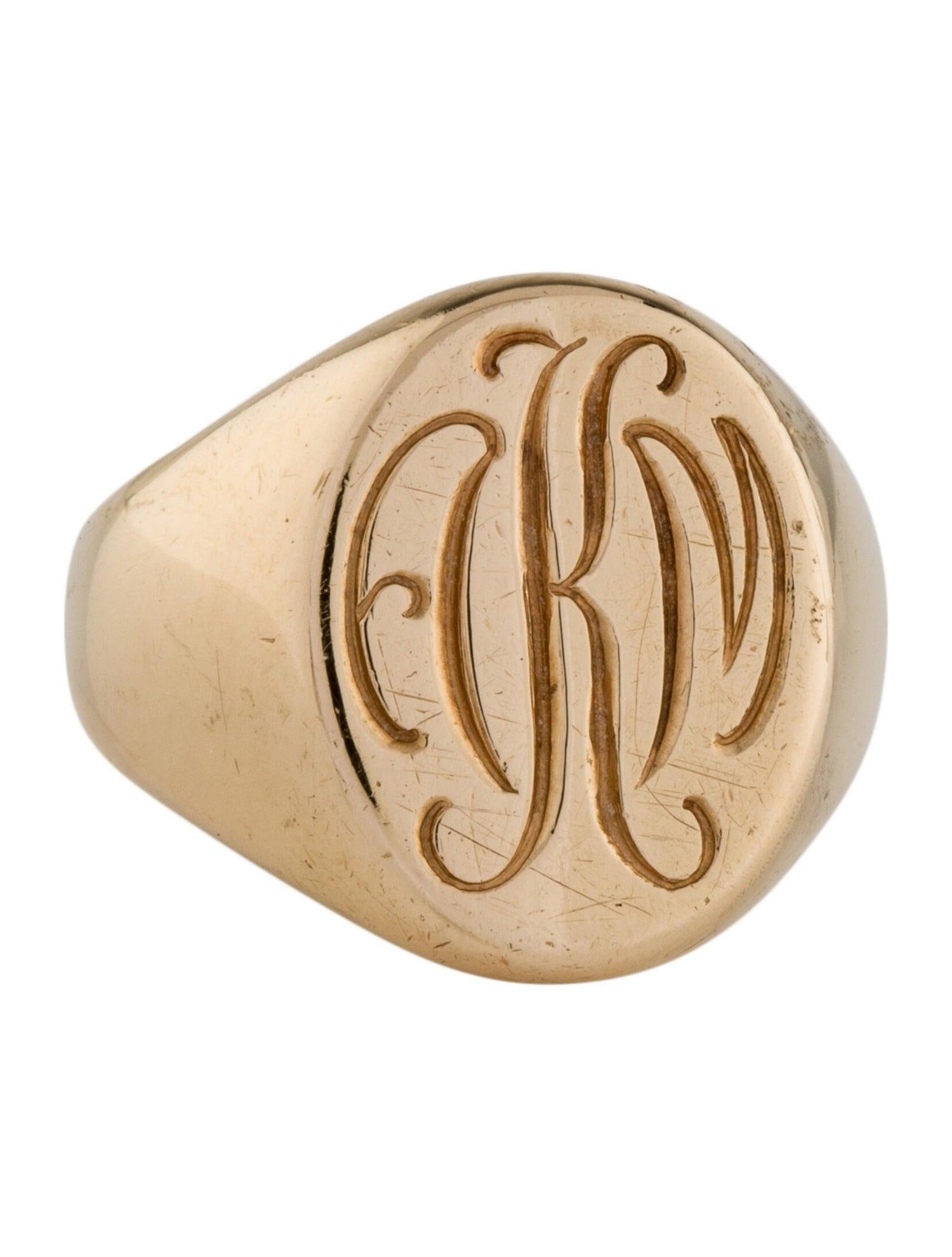 Tiffany & Co. Antique 14k Yellow Gold Signet Ring Rare


Here is your chance to purchase a beautiful and highly collectible designer signet ring.  Truly a great piece at a great price! 

Weight: 8.5 grams

Dimensions: 5/8