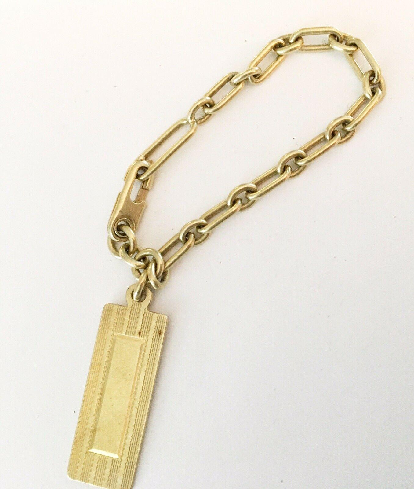 Tiffany & Co. Antique 14k Yellow Gold ID Keychain / Fob / Chain Connector Circa 1900s


Here is your chance to purchase a beautiful and highly collectible designer piece.  Truly a great piece at a great price! 

Weight: 7.4 grams

Dimensions: 3.75