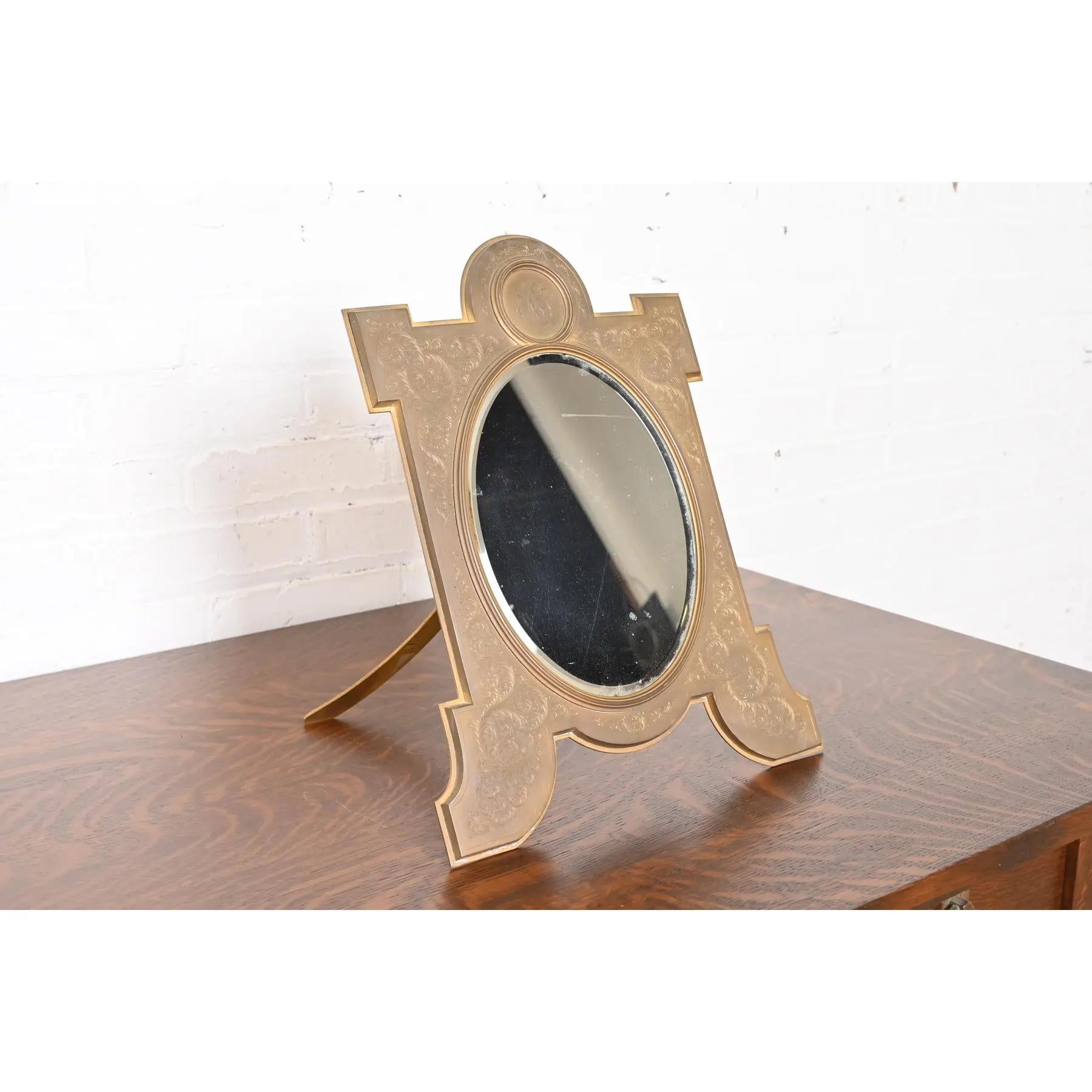 Tiffany & Co. Miroir de table Art déco ancien en bronze Bon état - En vente à South Bend, IN