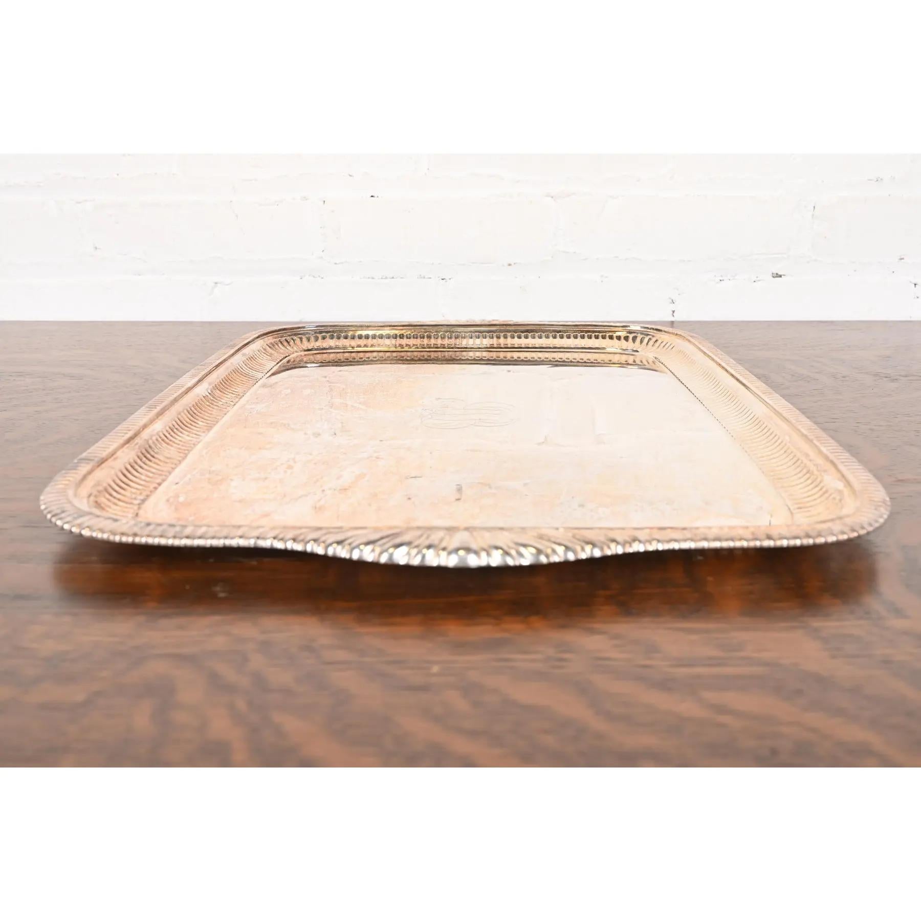 Tiffany & Co. Antico vassoio da portata in silverplate Art Deco in vendita 4