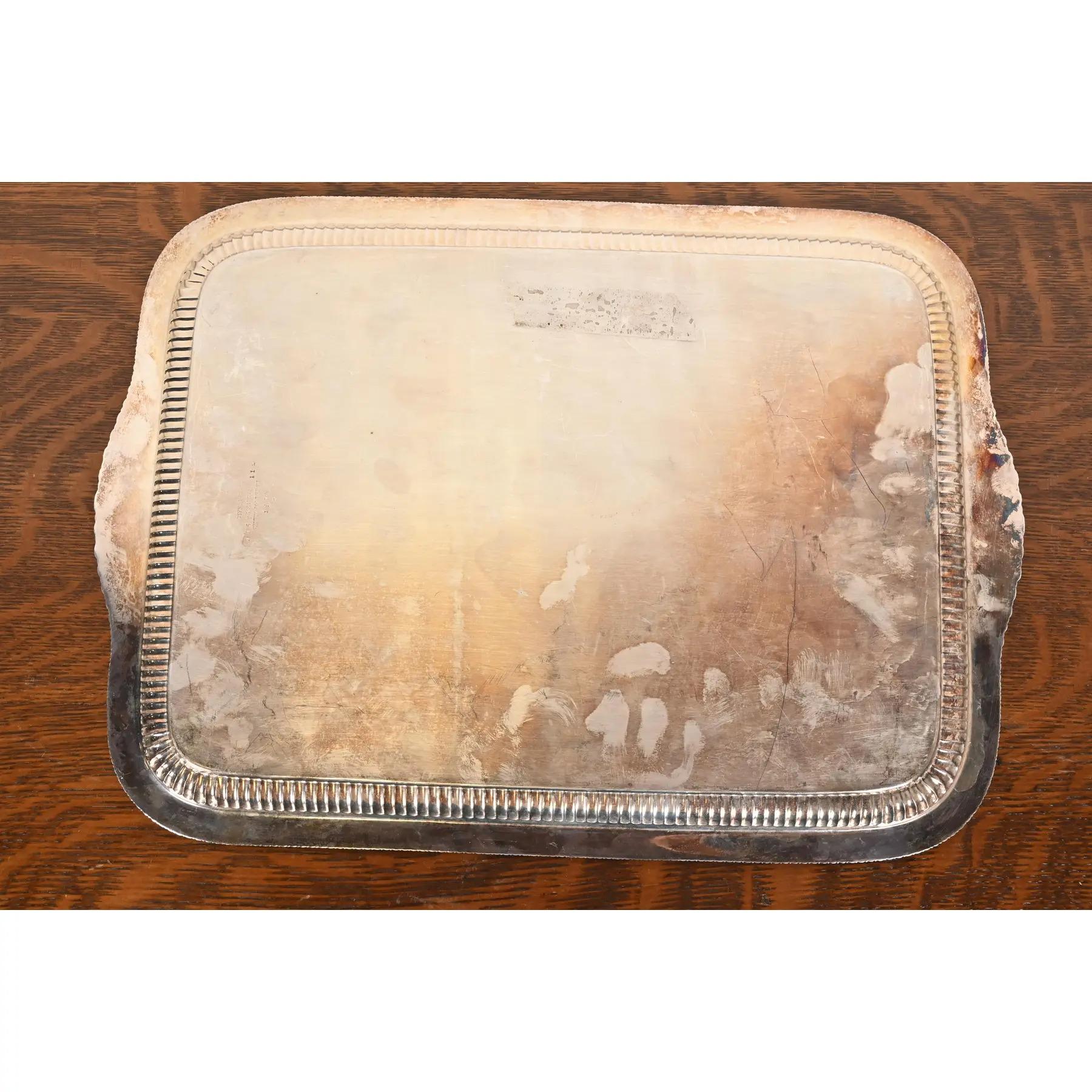 Tiffany & Co. Antico vassoio da portata in silverplate Art Deco in vendita 5