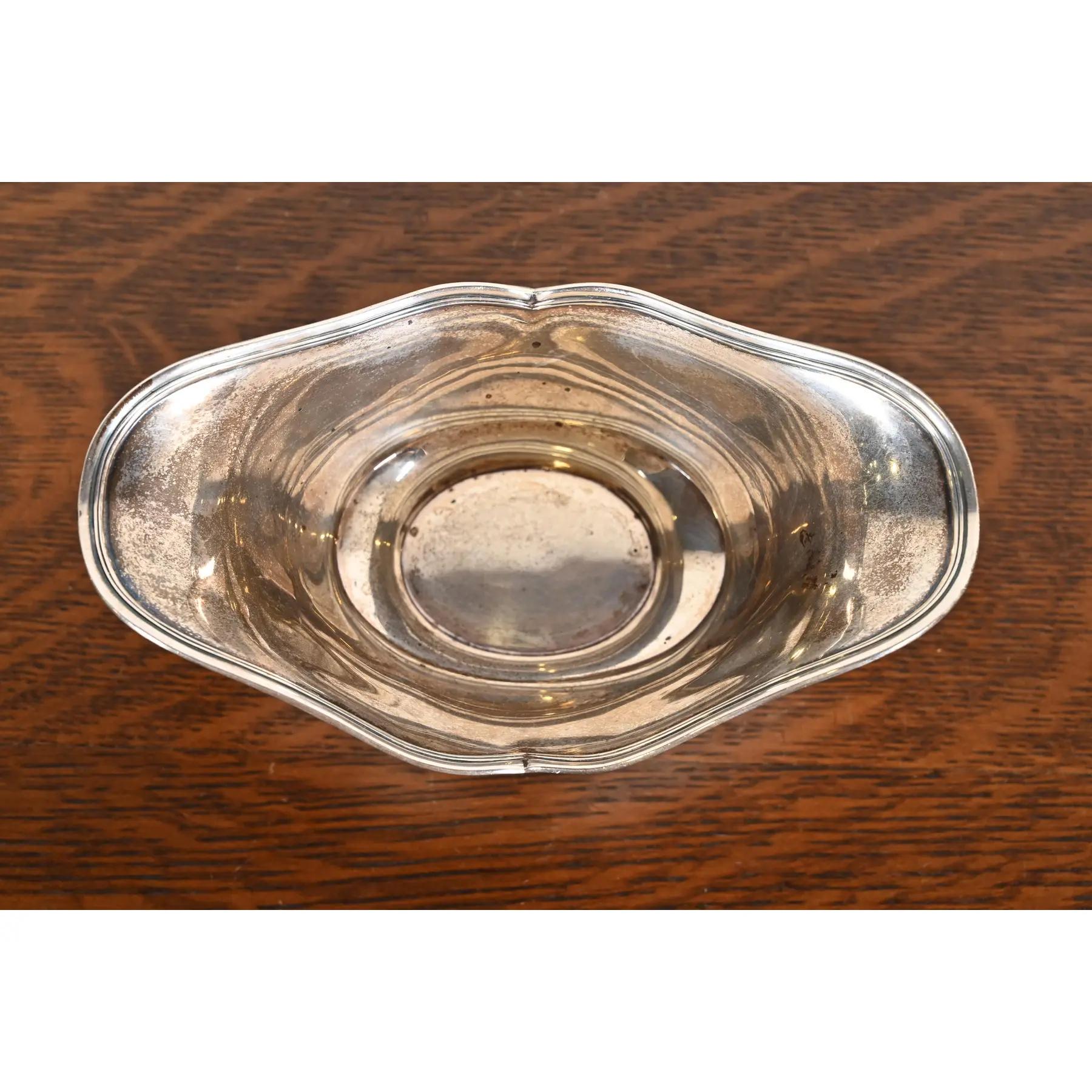 20th Century Tiffany & Co. Antique Art Deco Sterling Silver Gravy Boat