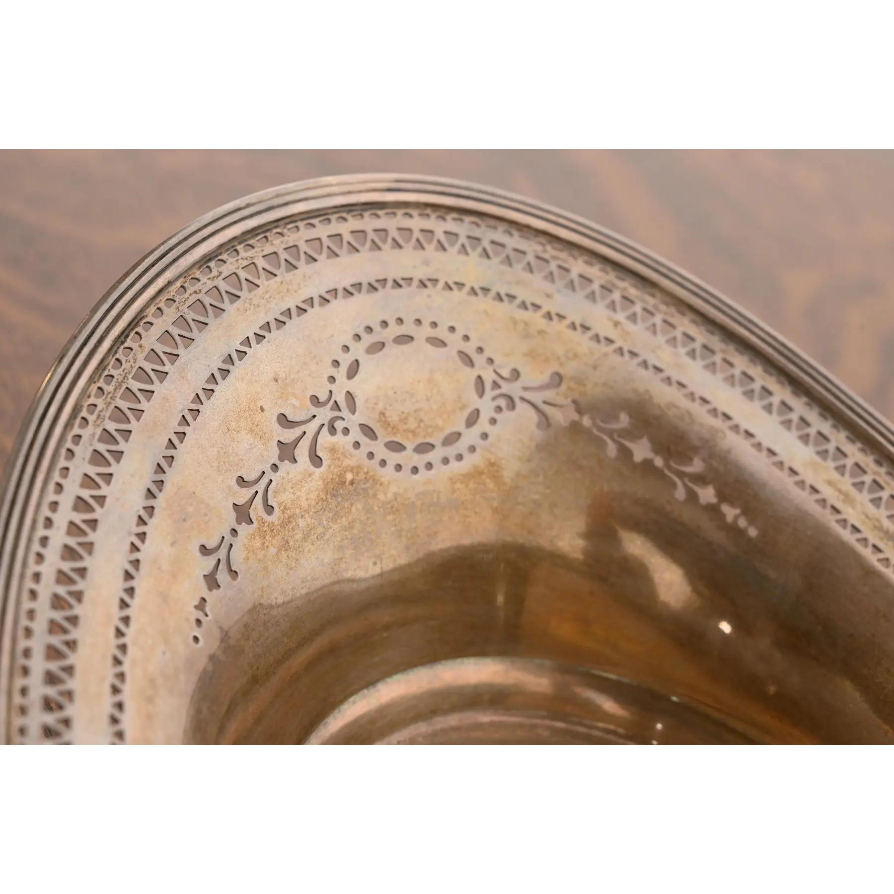 Tiffany & Co. Antique Art Deco Sterling Silver Reticulated Centerpiece Bowl For Sale 3
