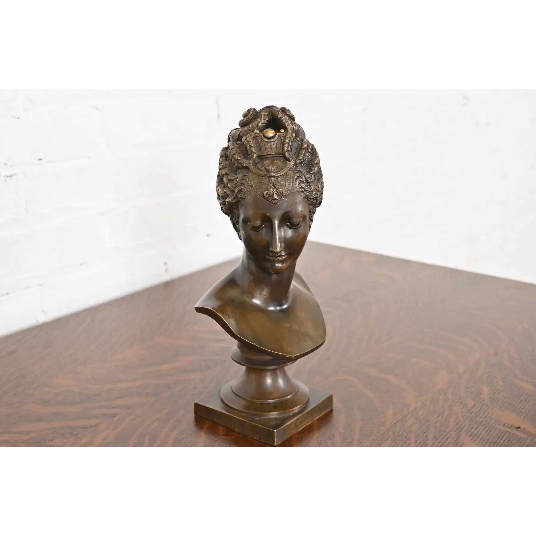 Tiffany & Co. Antique Bronze Bust of Diane De Poitiers In Good Condition For Sale In South Bend, IN