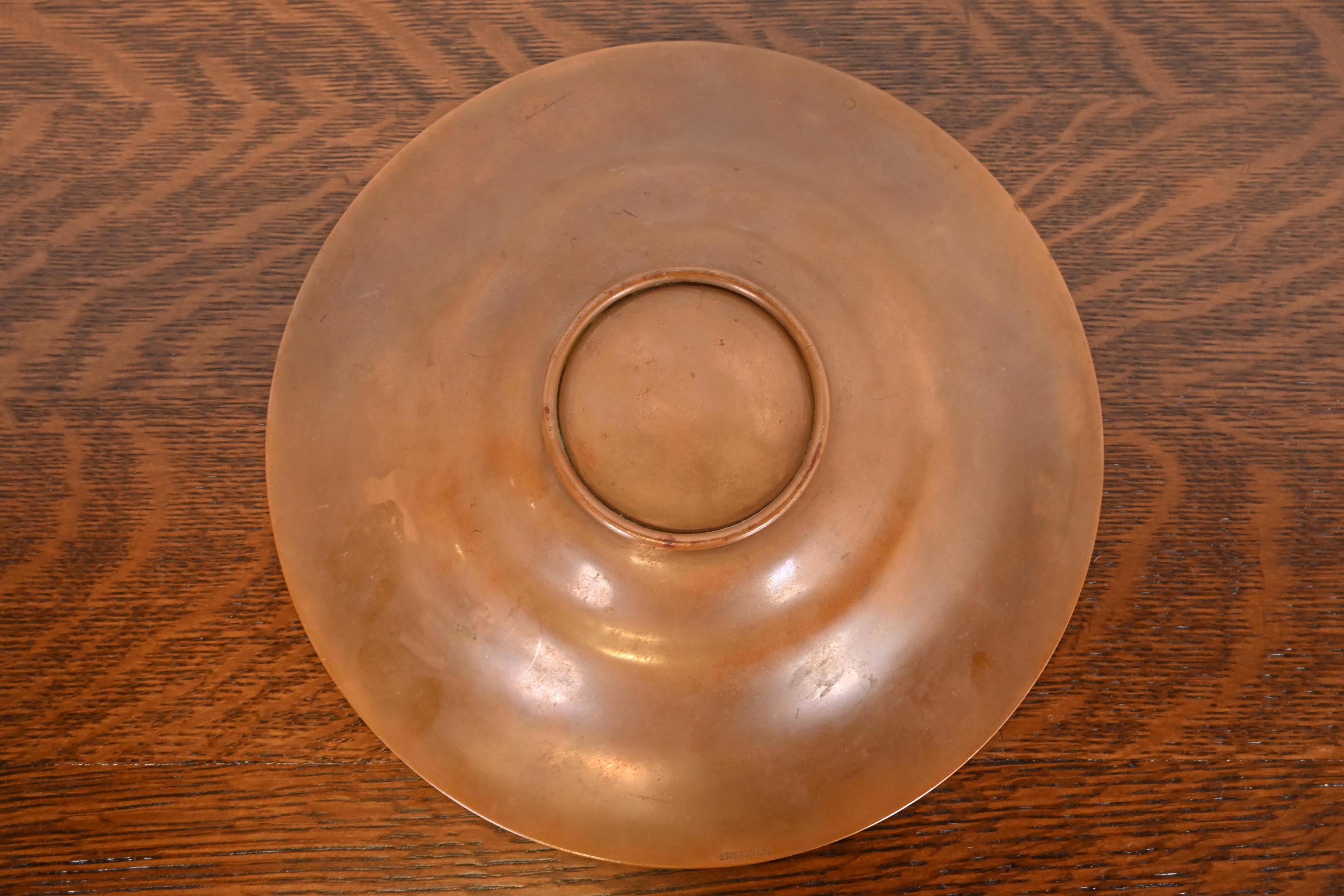 Tiffany & Co. Antike Dekoschale aus Bronze in Form einer Dekoschale, um 1900 im Angebot 2