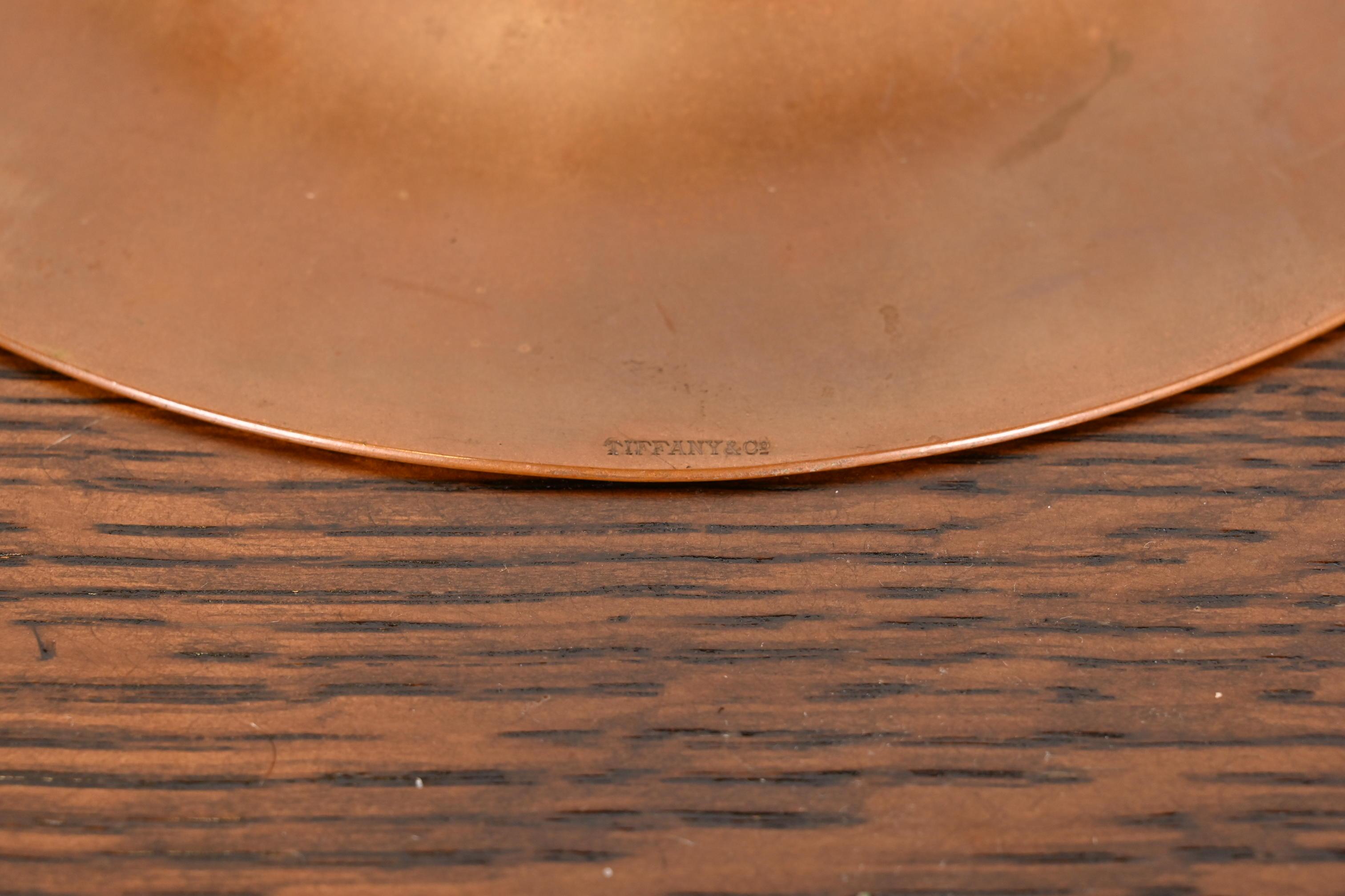 Tiffany & Co. Antike Dekoschale aus Bronze in Form einer Dekoschale, um 1900 im Angebot 3