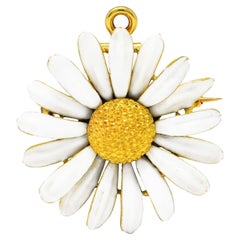 Tiffany & Co. Vintage Enamel 18 Karat Yellow Gold Daisy Pendant Brooch