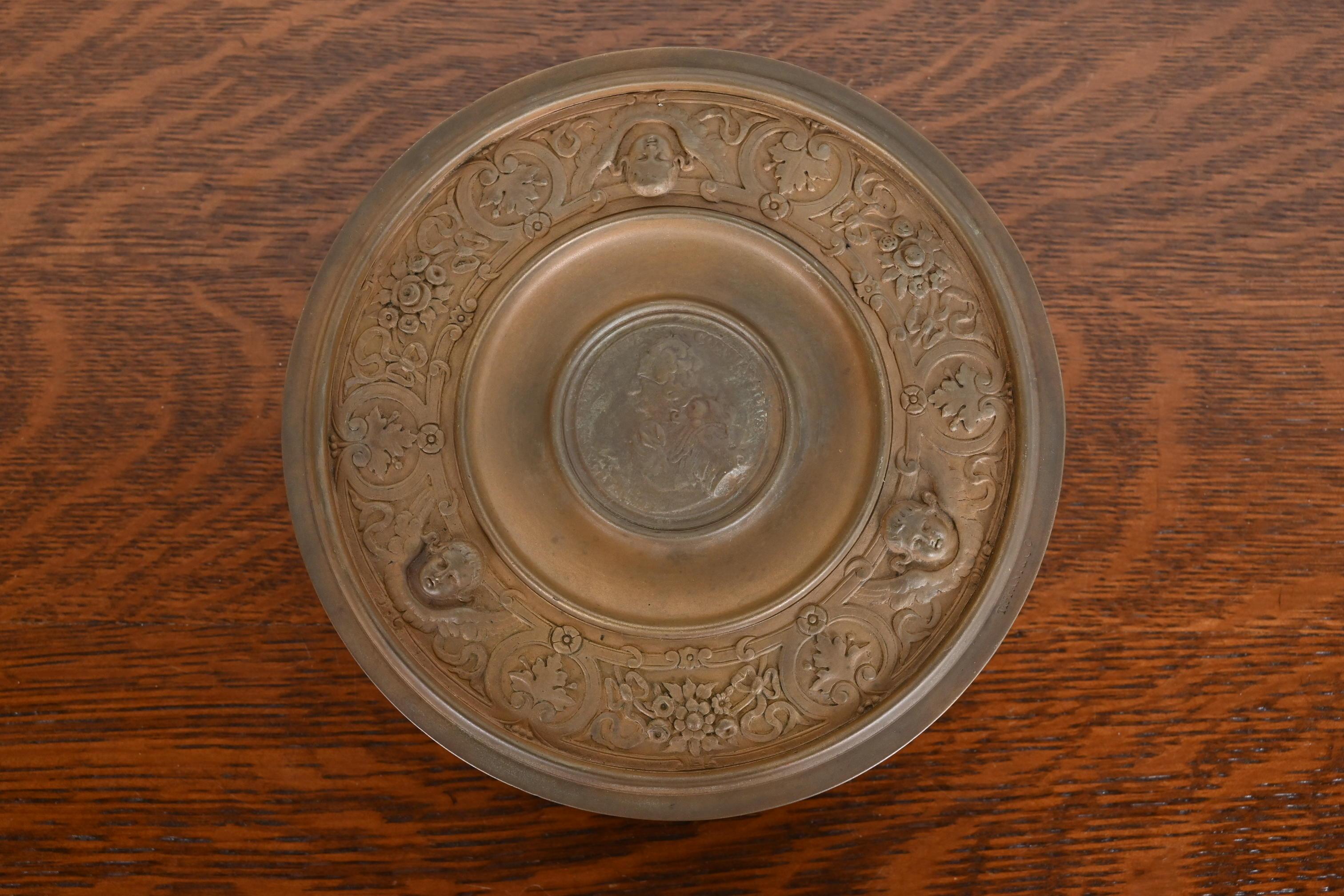 Tiffany & Co. Antique Victorian Bronze Footed Centerpiece Dish or Tazza In Good Condition For Sale In South Bend, IN