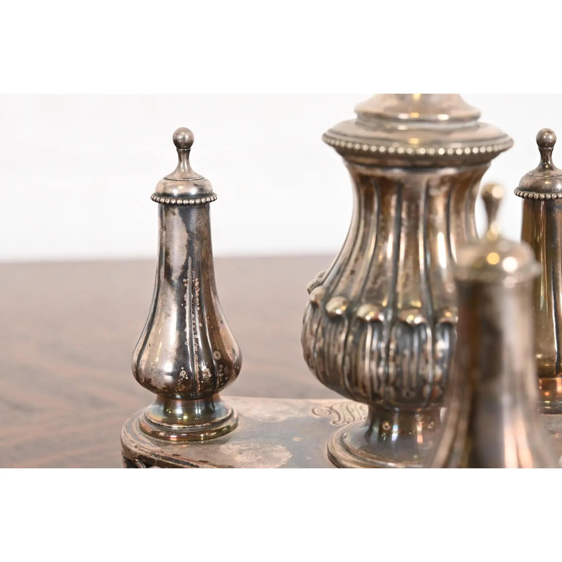 Plaqué argent Tiffany & Co. Antique briquet de table victorien en métal argenté en vente