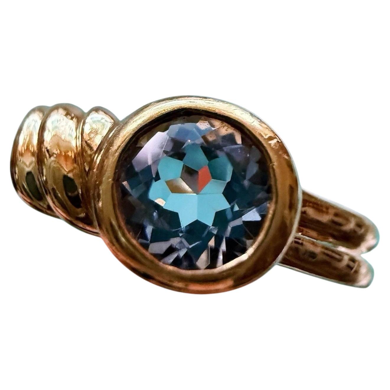 Tiffany & Co. Bague en or jaune 18k sertie d'aigue-marine