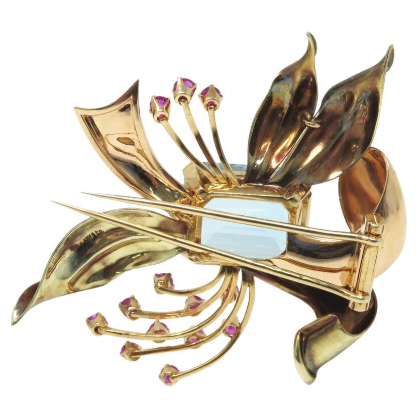 Tiffany & Co. Broche Aguamarina Diamante Oro Amarillo Corte redondo en venta