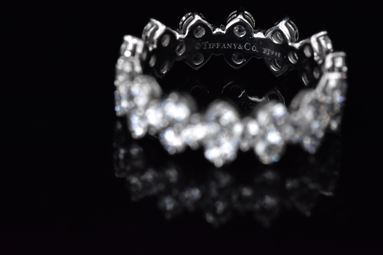 Women's or Men's Tiffany & Co Aria ring 