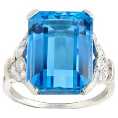Tiffany 
Co. Art Deco Aquamarine Diamond Platinum Vintage Scroll Cocktail Ring