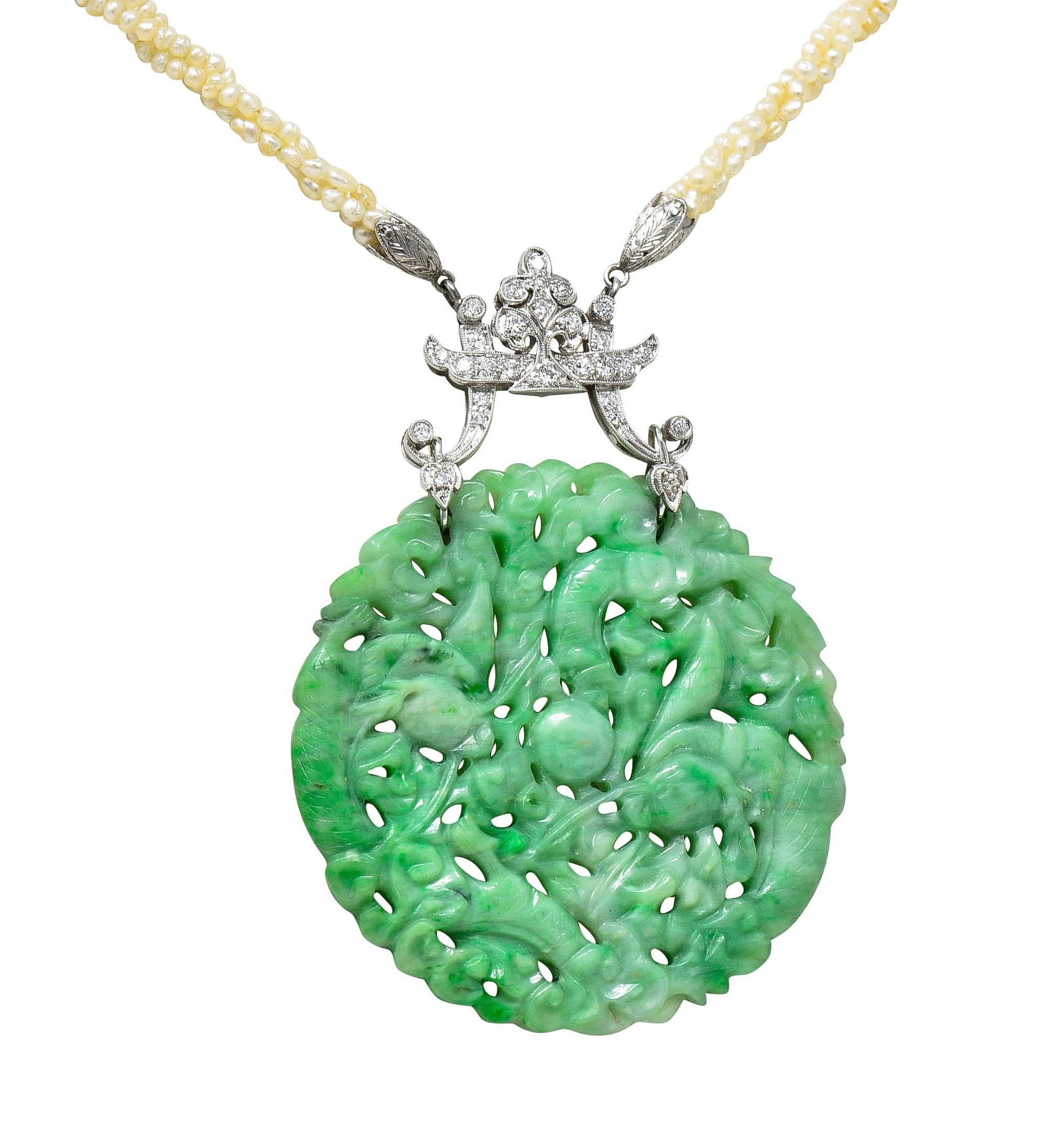 Tiffany & Co. Platin-Halskette, geschnitzte Jade, Drache, Saatperle, Diamant im Art déco-Stil im Angebot 2