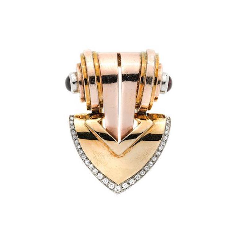 Tiffany & Co. Art déco-Clip-Brosche aus Gold, Diamanten und Rubinen im Zustand „Hervorragend“ im Angebot in Monaco, MC