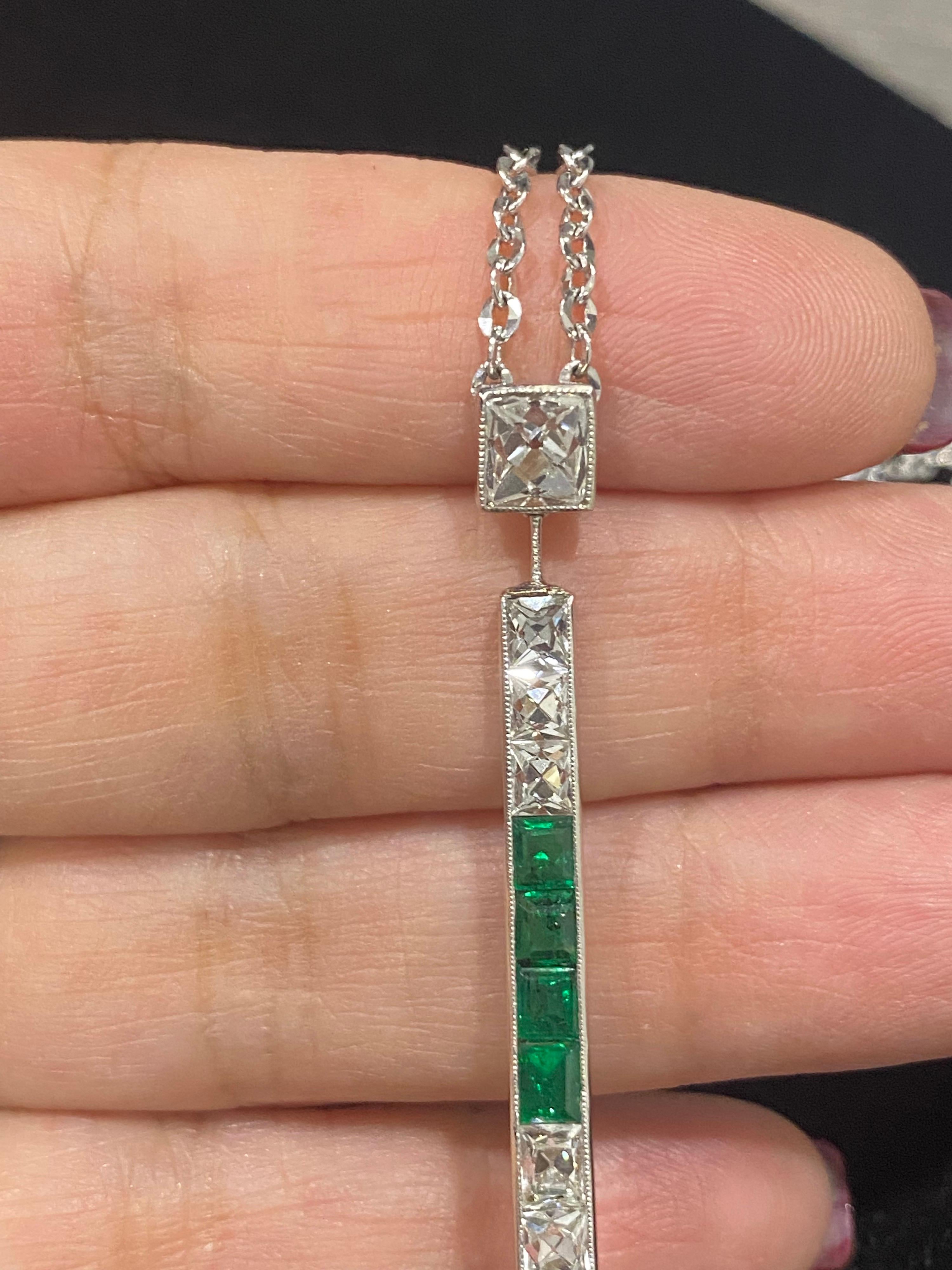 Tiffany and Co. Art Deco Colombian Emerald Diamond Platinum Bar