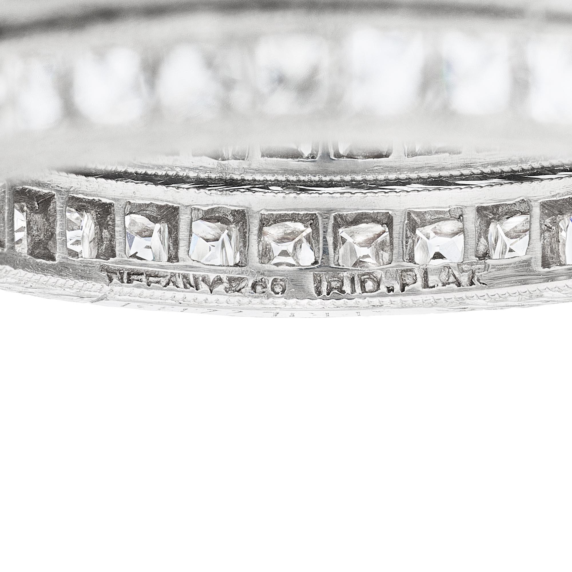 Tiffany & Co. Eternity-Ring aus Platin mit französischem Diamantschliff im Art déco-Stil im Zustand „Hervorragend“ im Angebot in Greenwich, CT