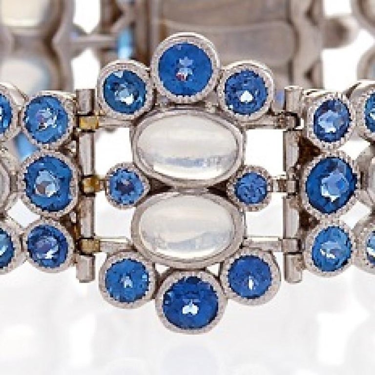 Tiffany & Co. Art Deco Moonstone, Montana Sapphire and Platinum Bracelet In Excellent Condition In New York, NY