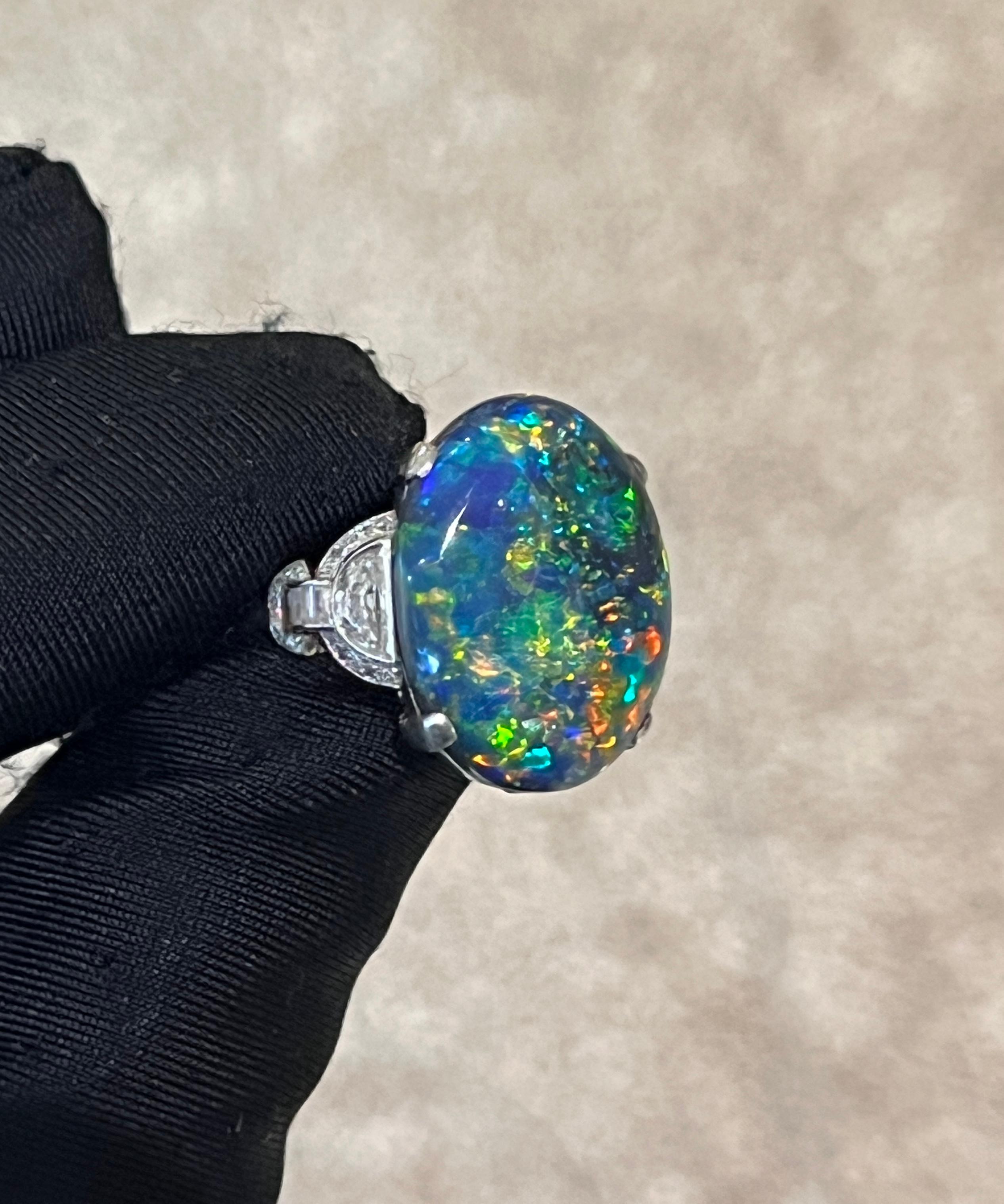 Tiffany & Co Art Deco Opal and Diamond Ring In Excellent Condition For Sale In New York, NY