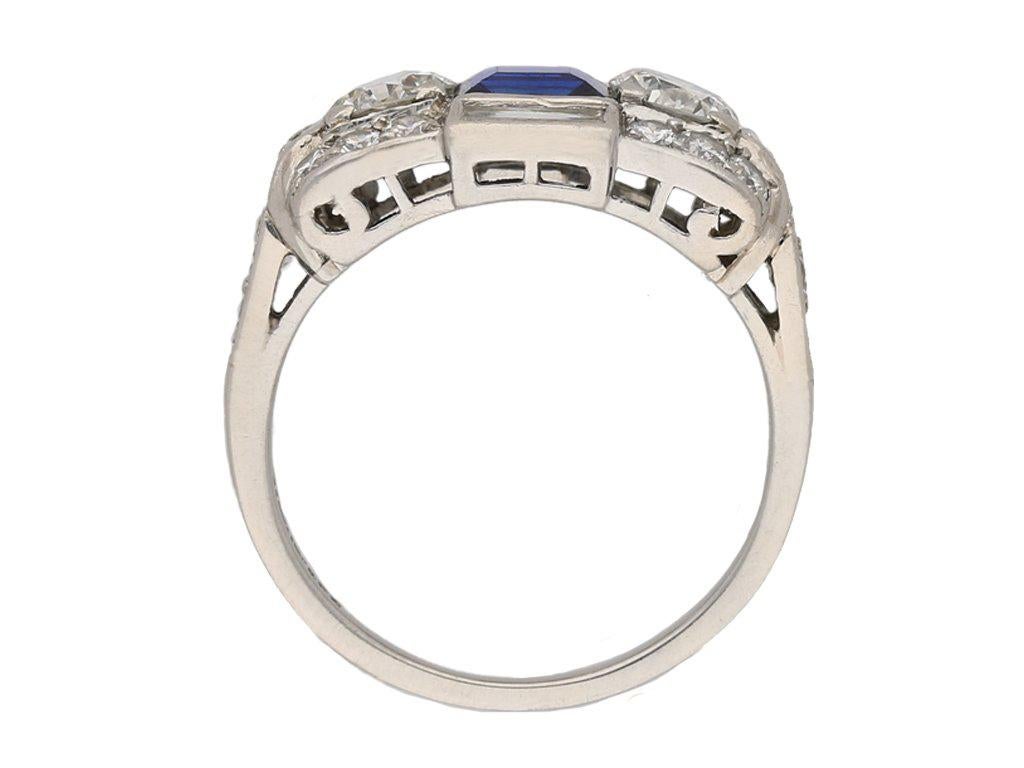 Tiffany & Co. Art Deco Saphir Diamant Ring (Baguetteschliff) im Angebot
