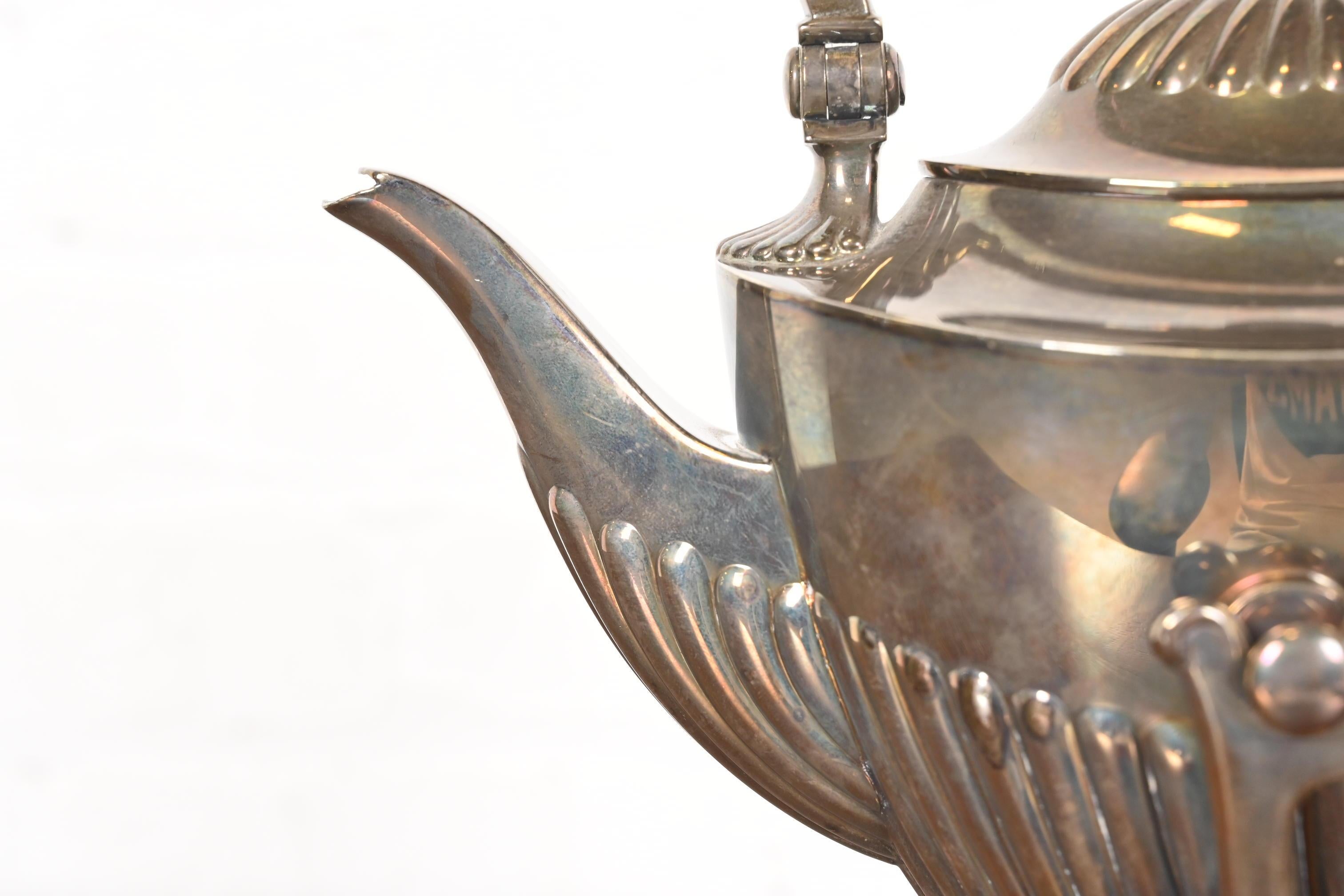 Tiffany & Co. Art Deco Silberblech Teekessel oder Kaffeekanne mit Kessel im Angebot 2