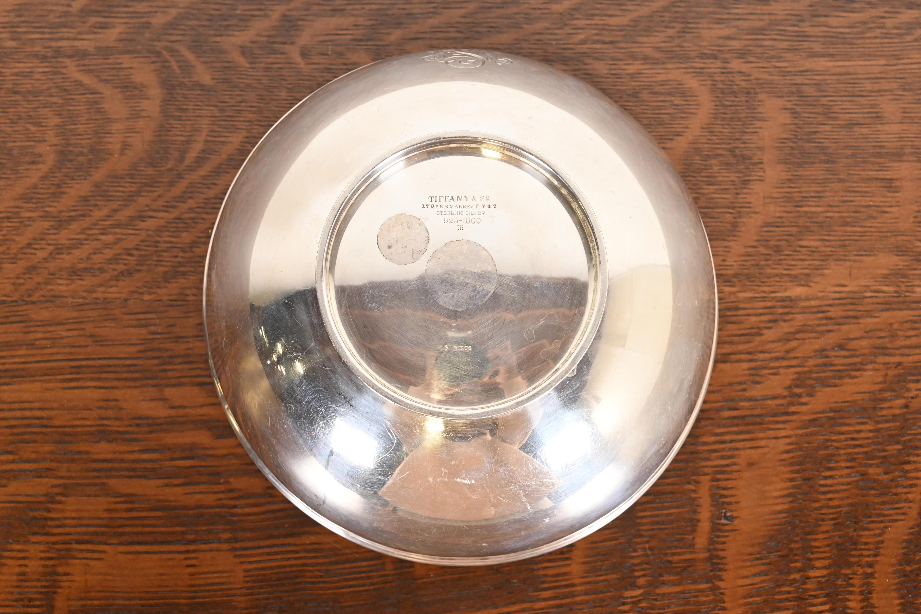 Tiffany & Co. Frutero o centro de mesa Art Déco de plata de ley Plata esterlina en venta