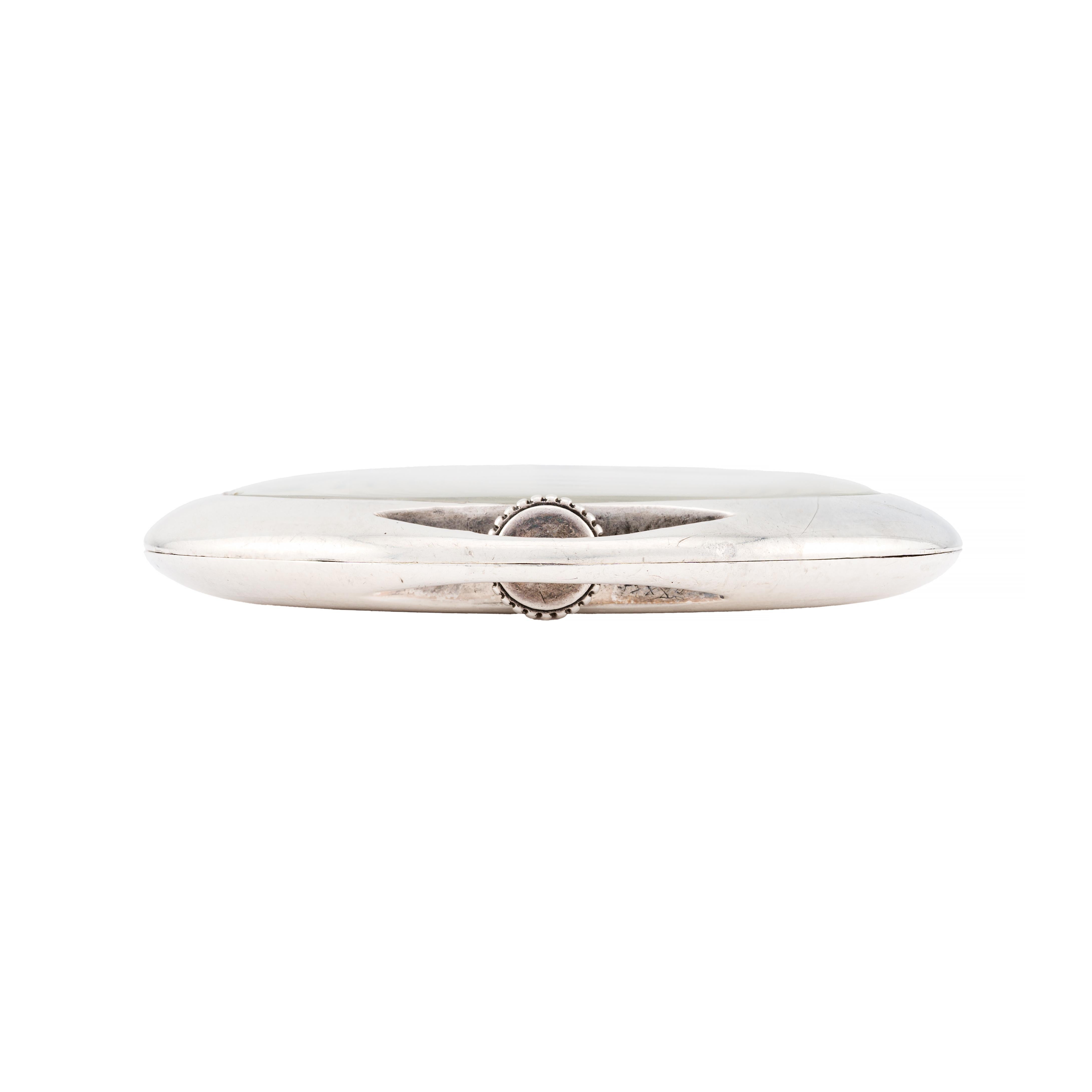 Montre de poche ovale Art déco en argent sterling Tiffany & Co par Longines en vente 2