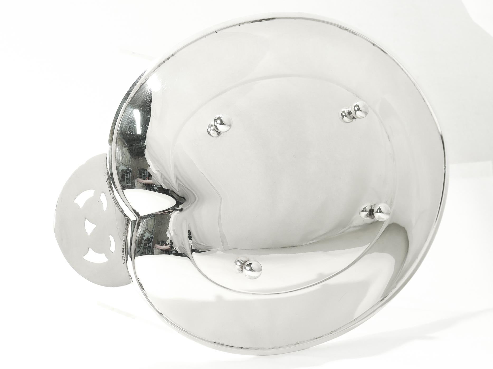 Tiffany & Co. Art Deco Tab Handled Sterling Silver Oval Footed Bowl For Sale 6