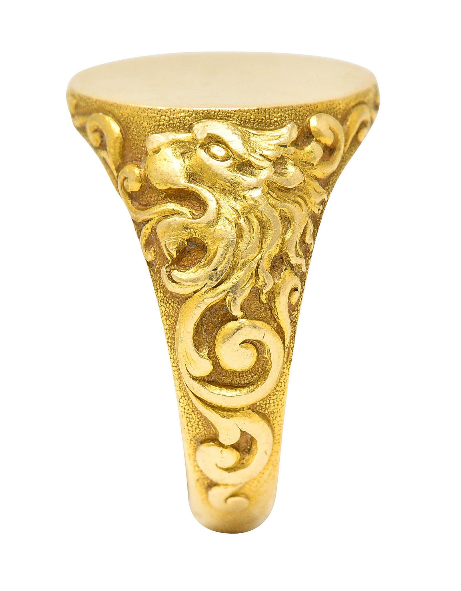 Tiffany & Co. Art Nouveau 18 Karat Gold Unisex Lion Signet Ring 7