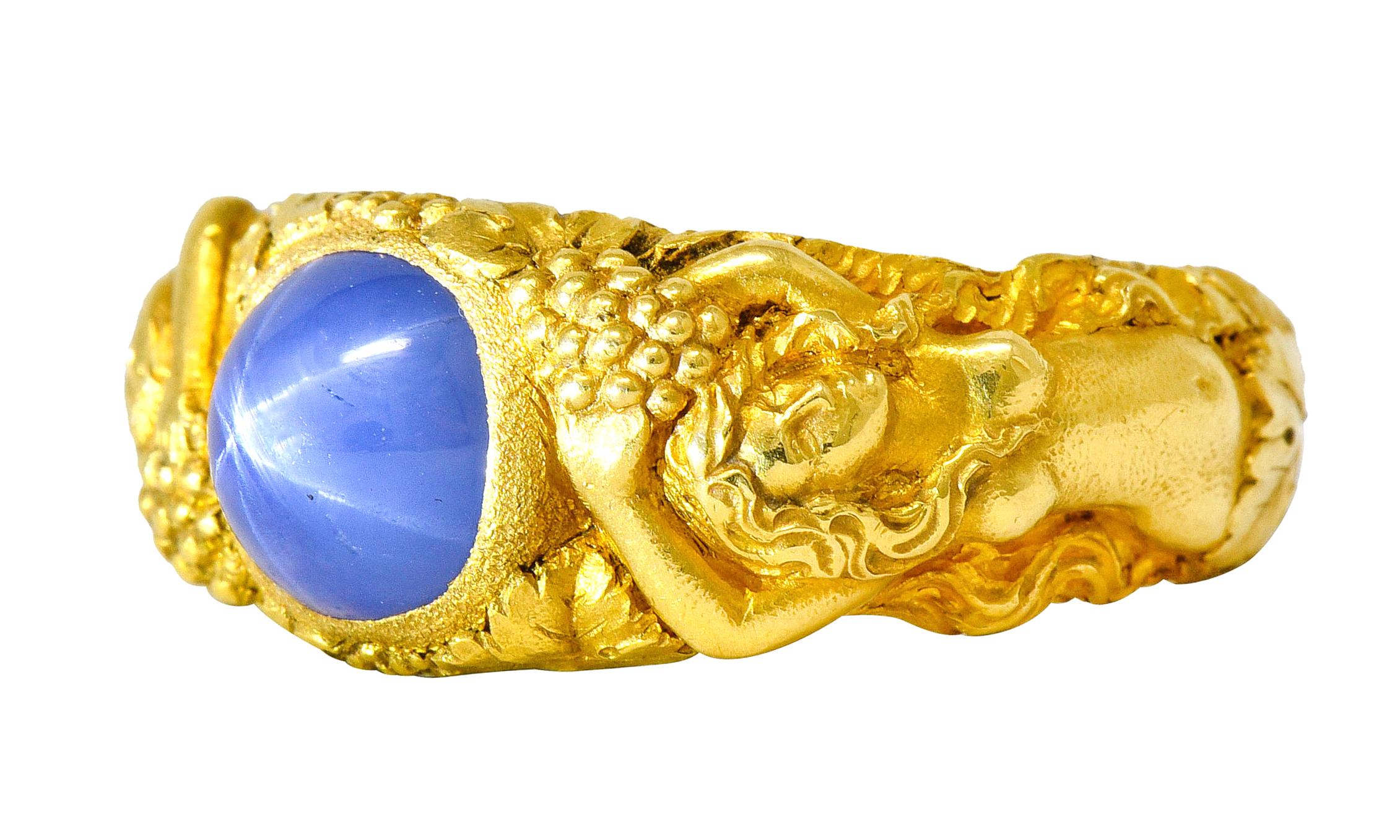 Tiffany & Co. Art Nouveau Star Sapphire 14 Karat Gold Bacchantes Unisex Ring 4
