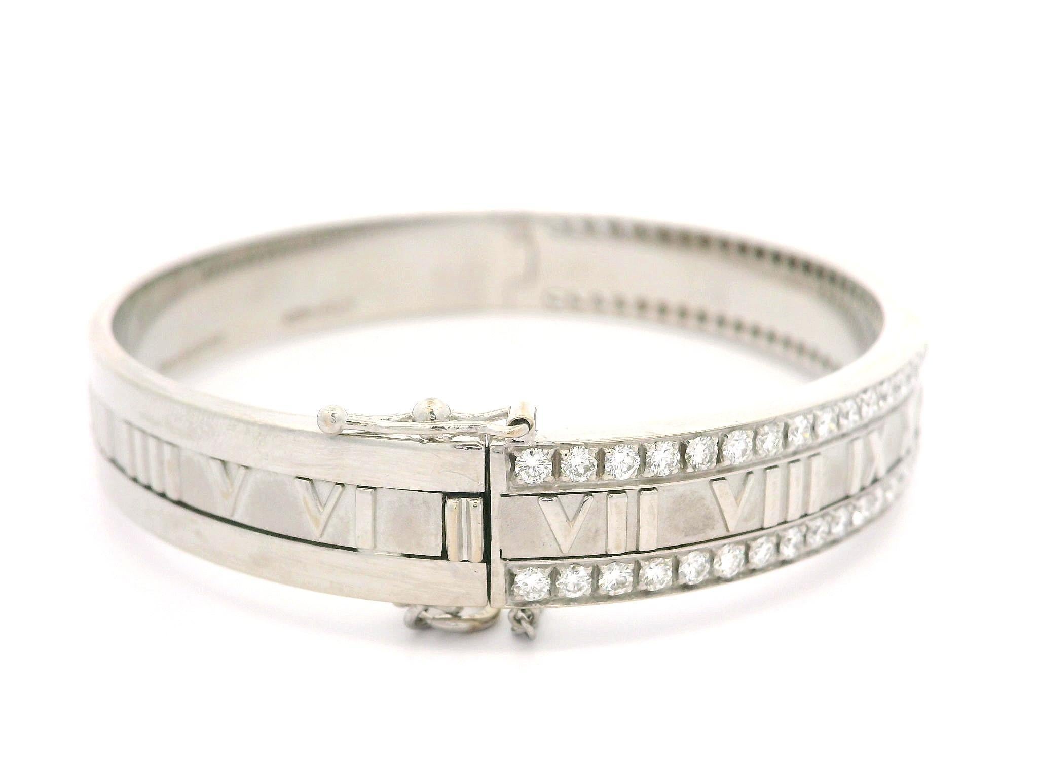 Tiffany & Co. Atlas 18k Weißgold 2,46 Karat Diamant-Armreif mit römischen Ziffern im Angebot 5
