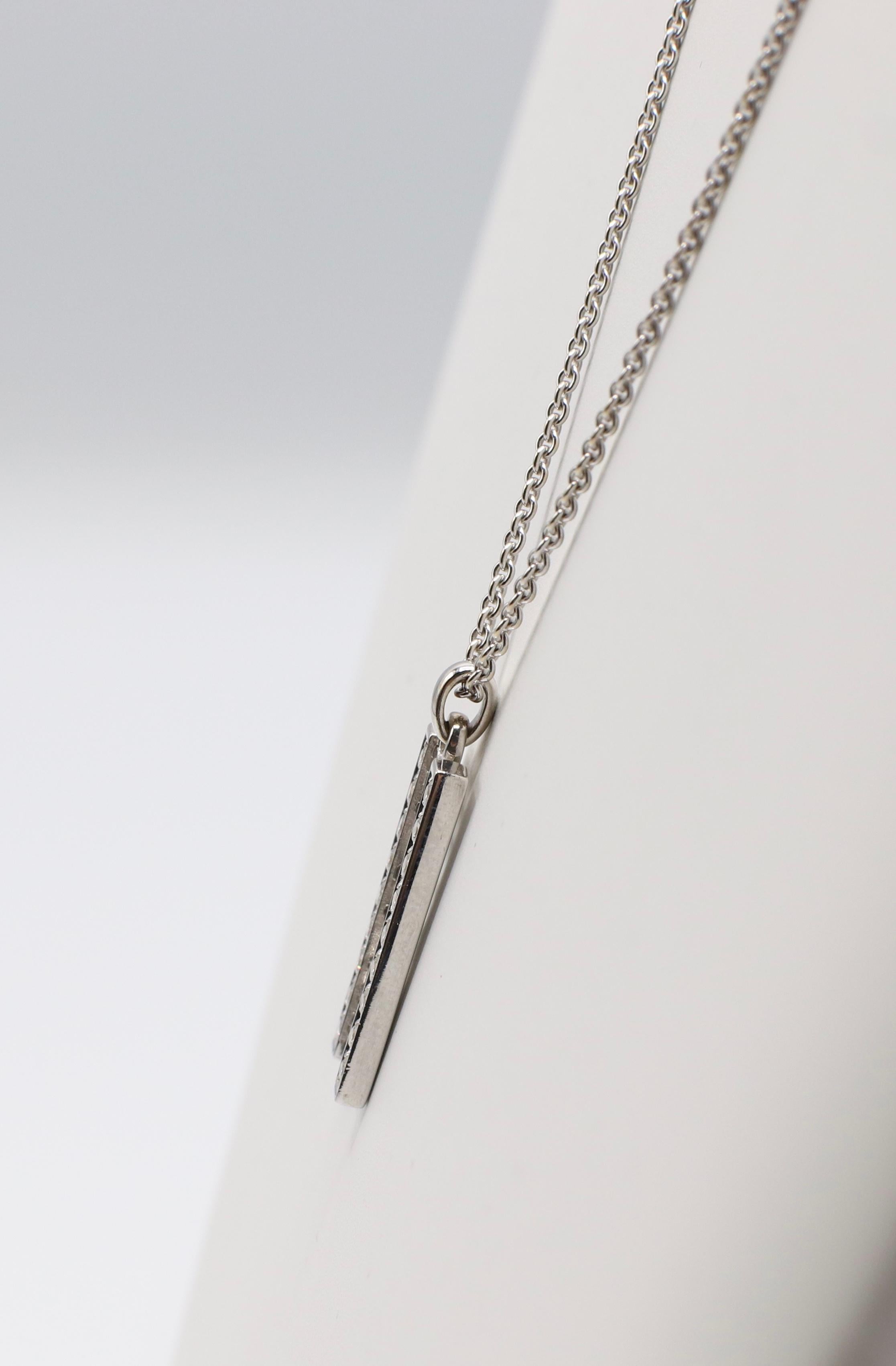 Tiffany & Co. Atlas 18 Karat White Gold Natural Diamond Bar Pendant Necklace In Good Condition In  Baltimore, MD