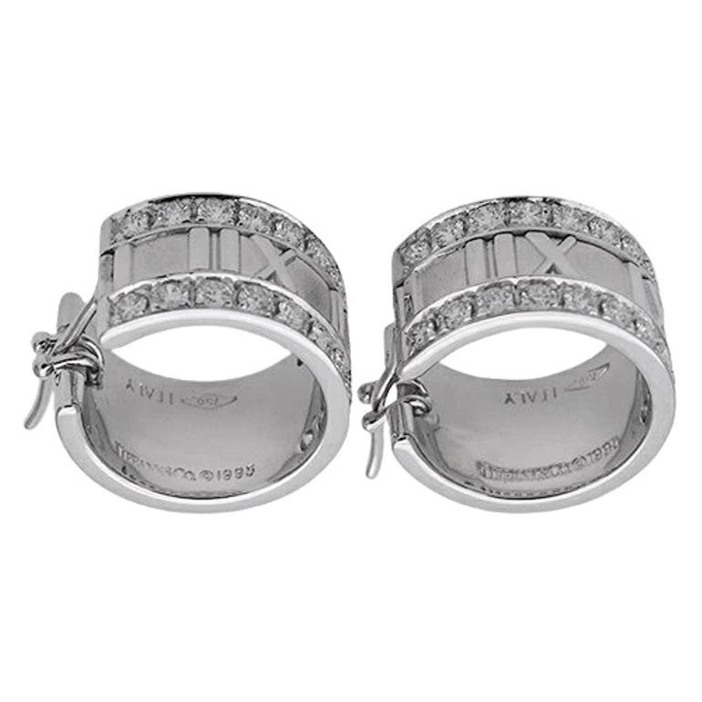 De las mujeres TIFFANY & Co. Pendientes de aro de diamantes Atlas de oro blanco de 18 quilates en venta
