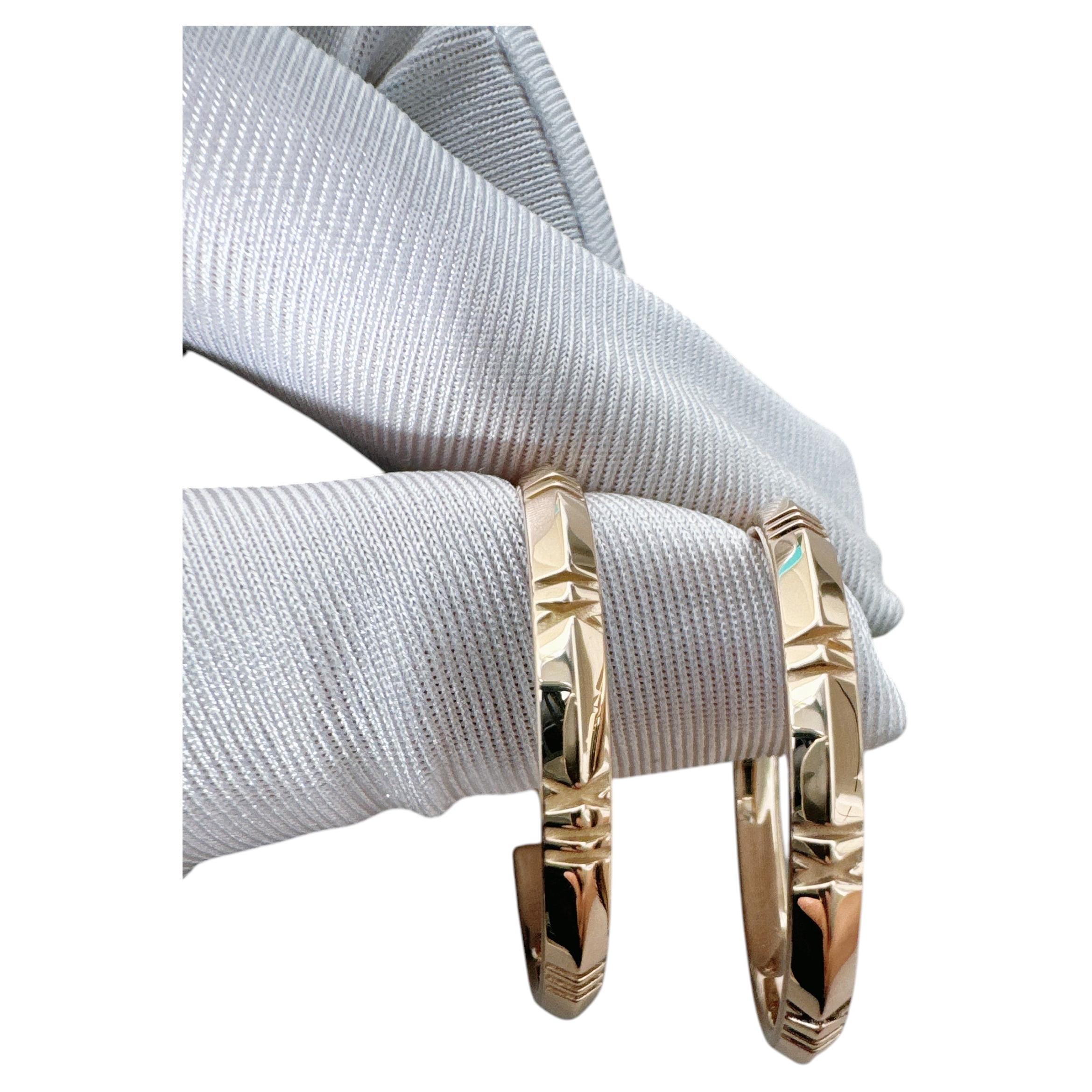 Tiffany & Co. Atlas 18K Yellow Gold Hoop Earrings