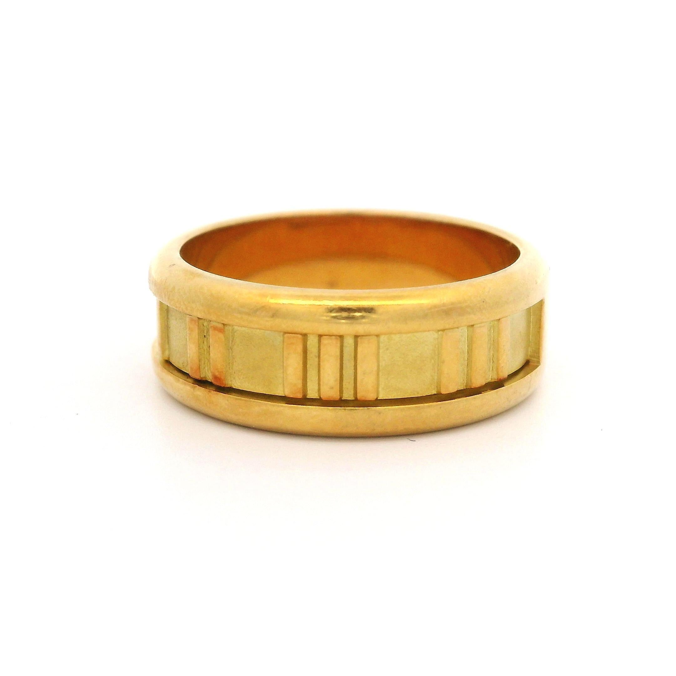 Tiffany & Co. Atlas 18k Yellow Gold Roman Numeral 7.1mm Wide ClaTiffany & Co. At For Sale 5
