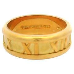 Tiffany & Co. Atlas 18k Yellow Gold Roman Numeral 7.1mm Wide ClaTiffany & Co. At