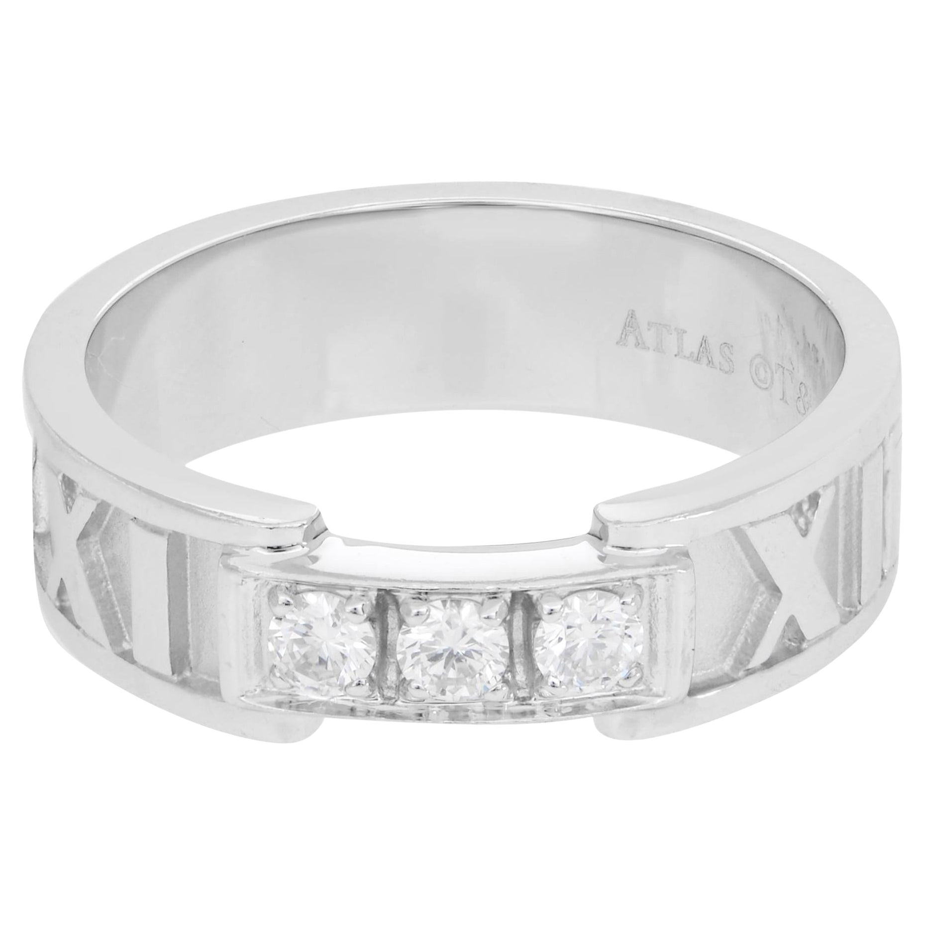 Tiffany & Co. Bague Atlas en or blanc 18 carats avec 3 diamants 0,15 carat