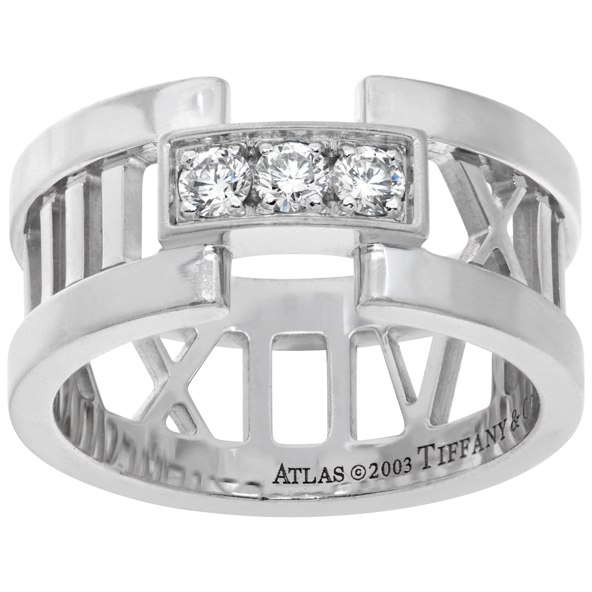Tiffany & Co. Bague Atlas à 3 diamants en or blanc en vente