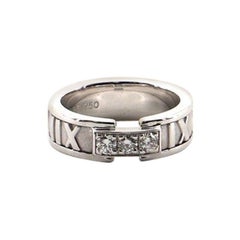 Tiffany & Co. Atlas Band Ring 18 Karat White Gold with Diamonds 4-47